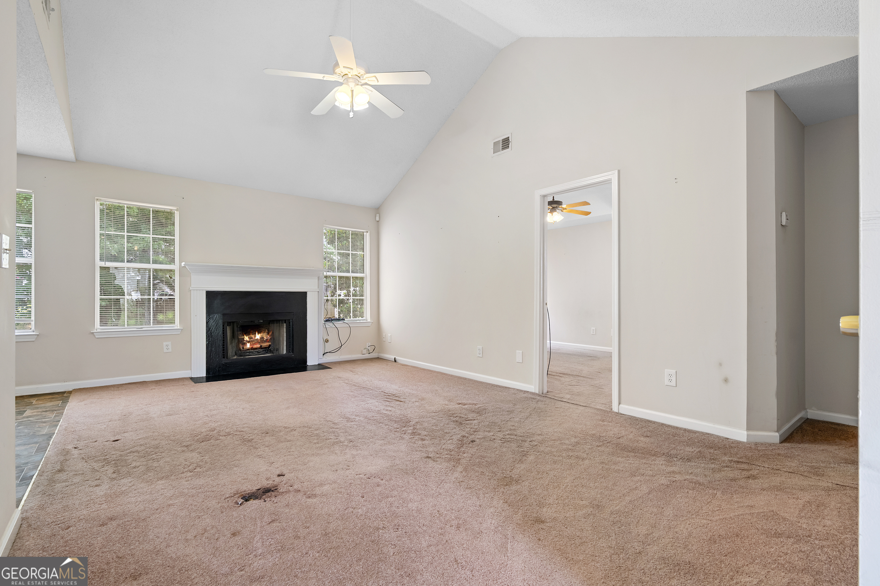 5515 Lofwood Lane Property Photo 2