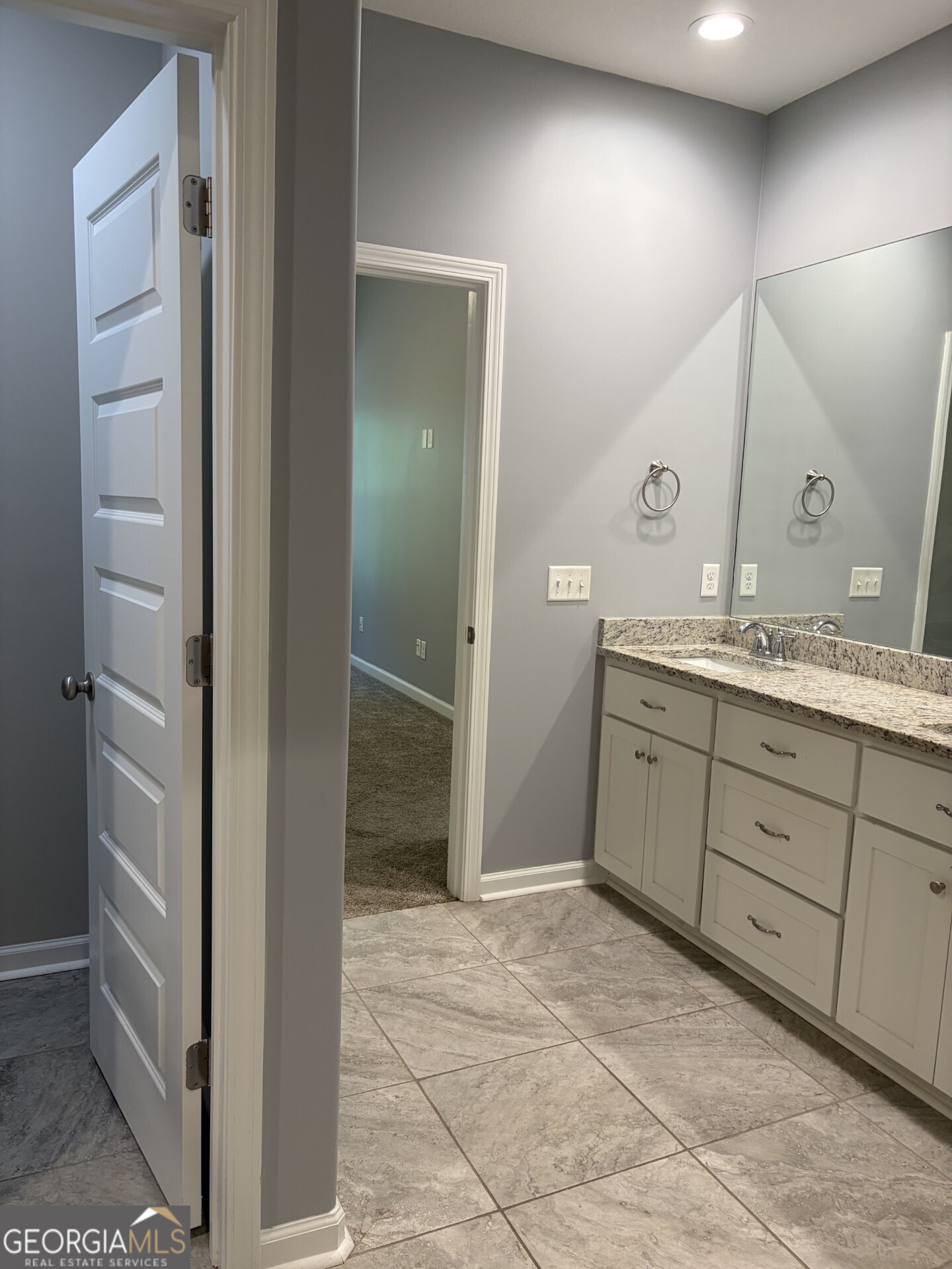 325 Gary Circle Property Photo 14
