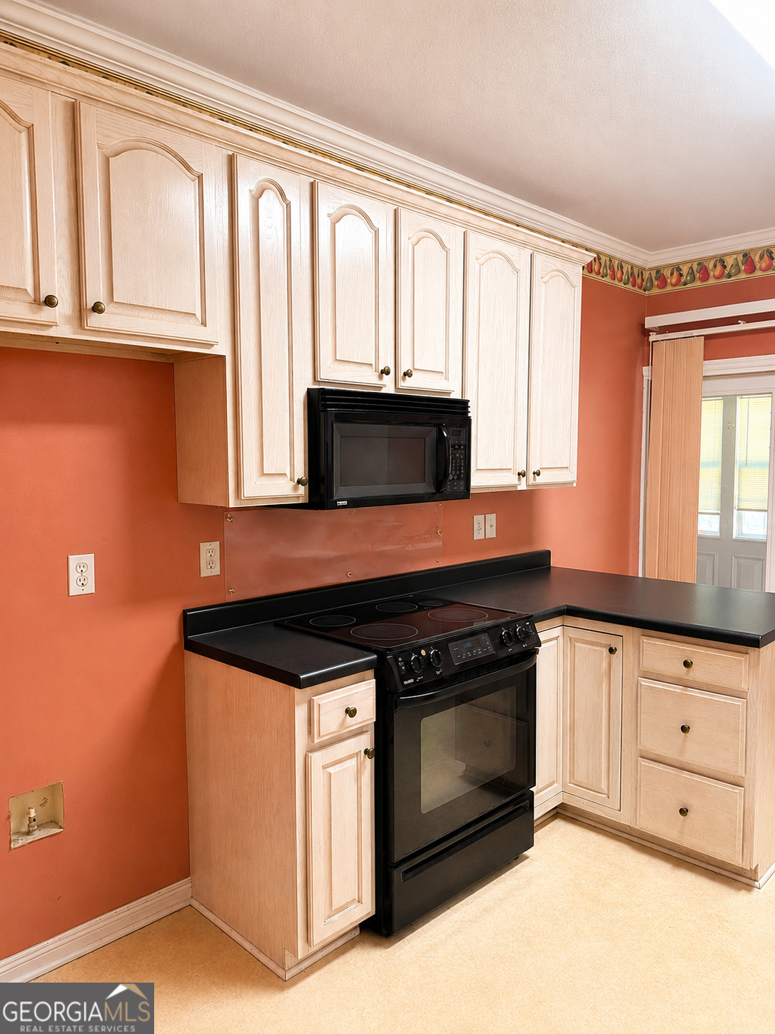 233 Veal Lane Property Photo 9