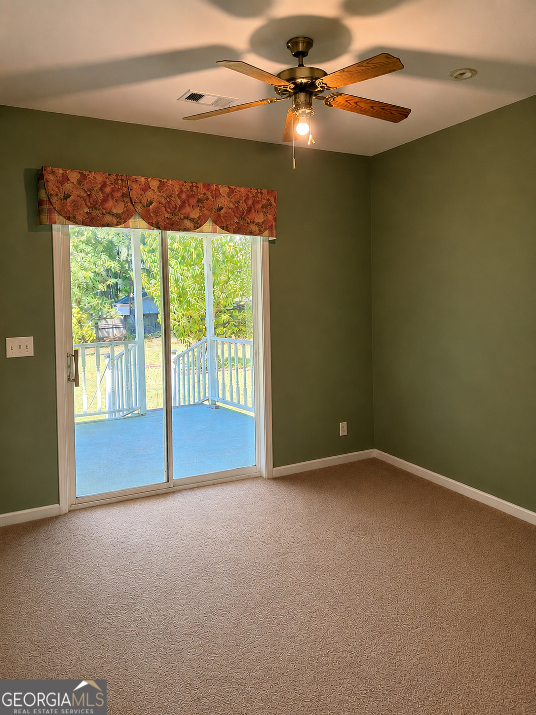 233 Veal Lane Property Photo 21
