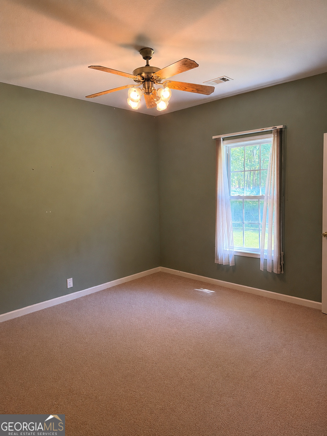 233 Veal Lane Property Photo 24