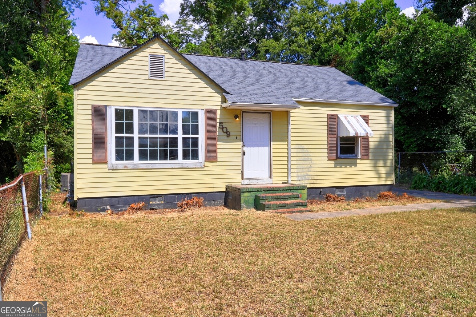 509 Lynmore Circle Property Photo 1