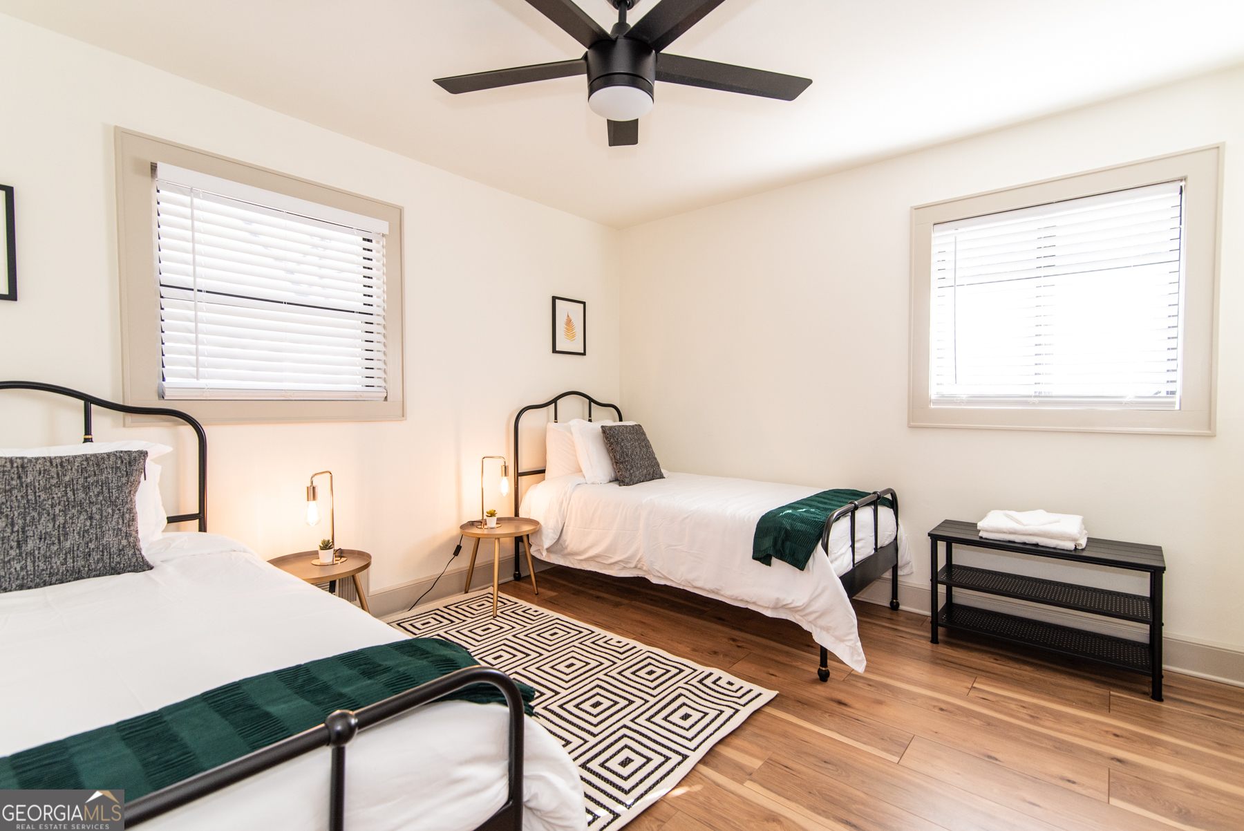 907 White Street Sw # 2 Property Photo 8