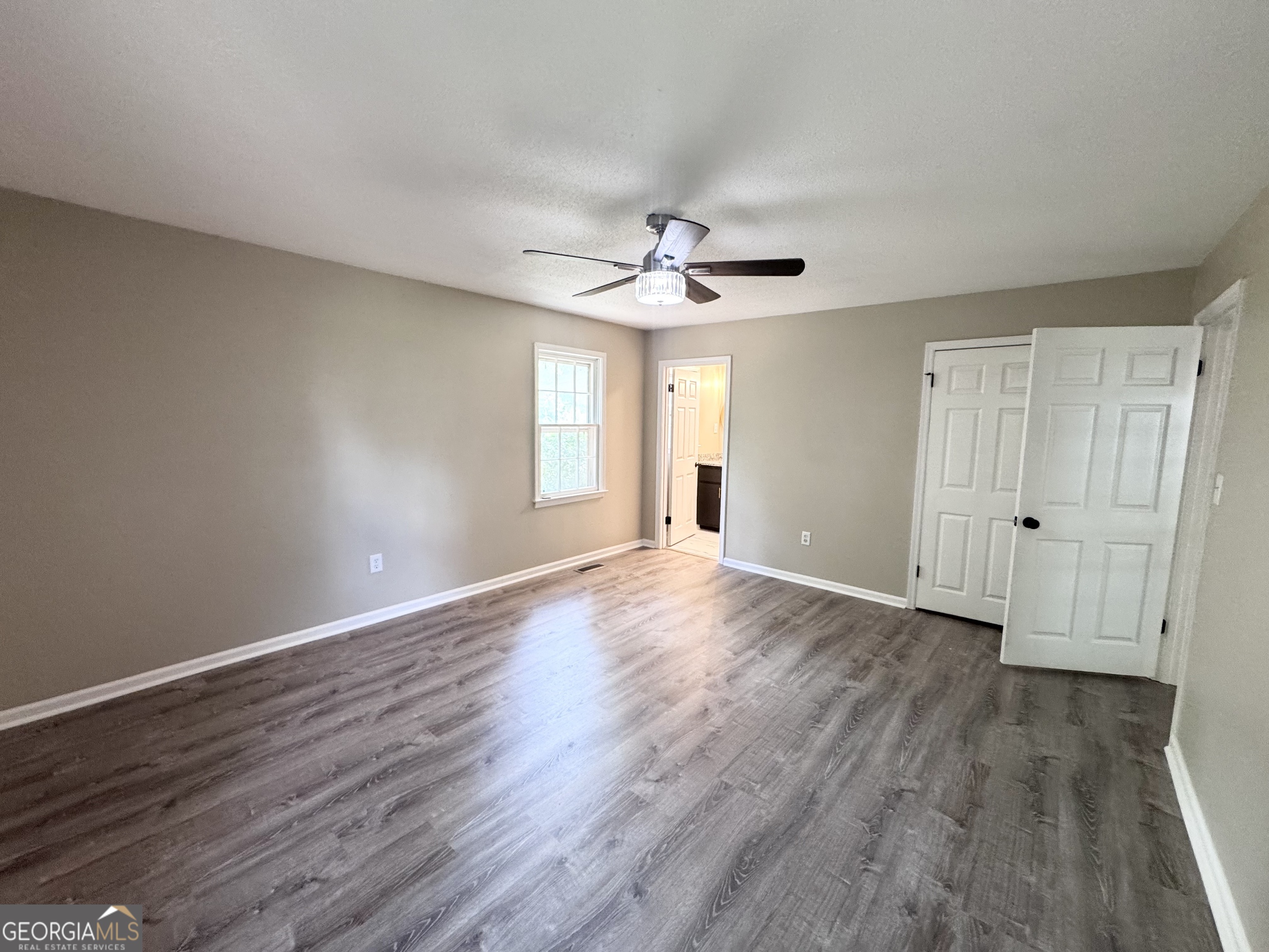 304 Pinewood Drive Property Photo 33