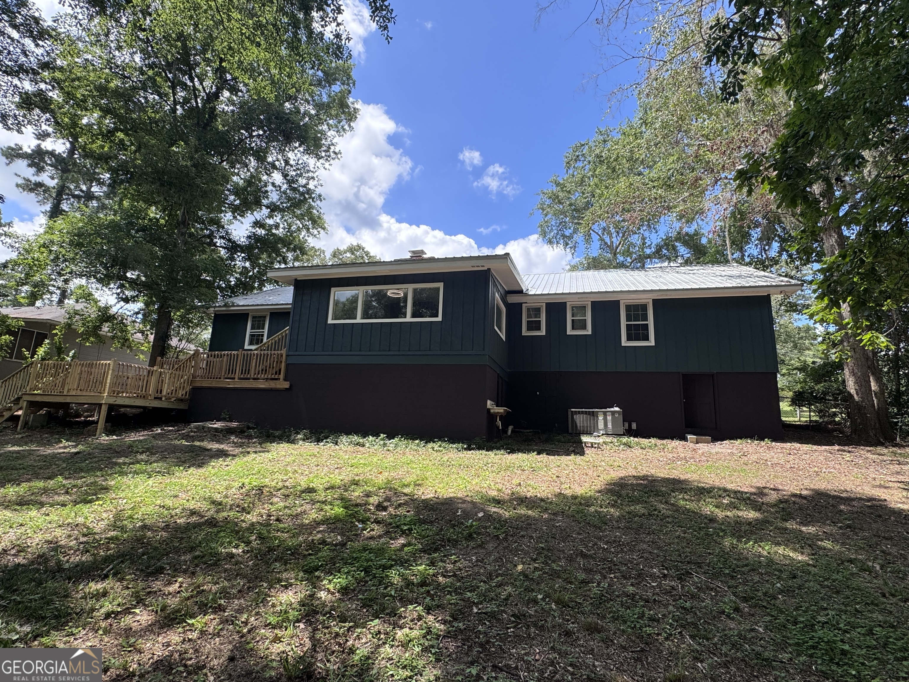 304 Pinewood Drive Property Photo 38