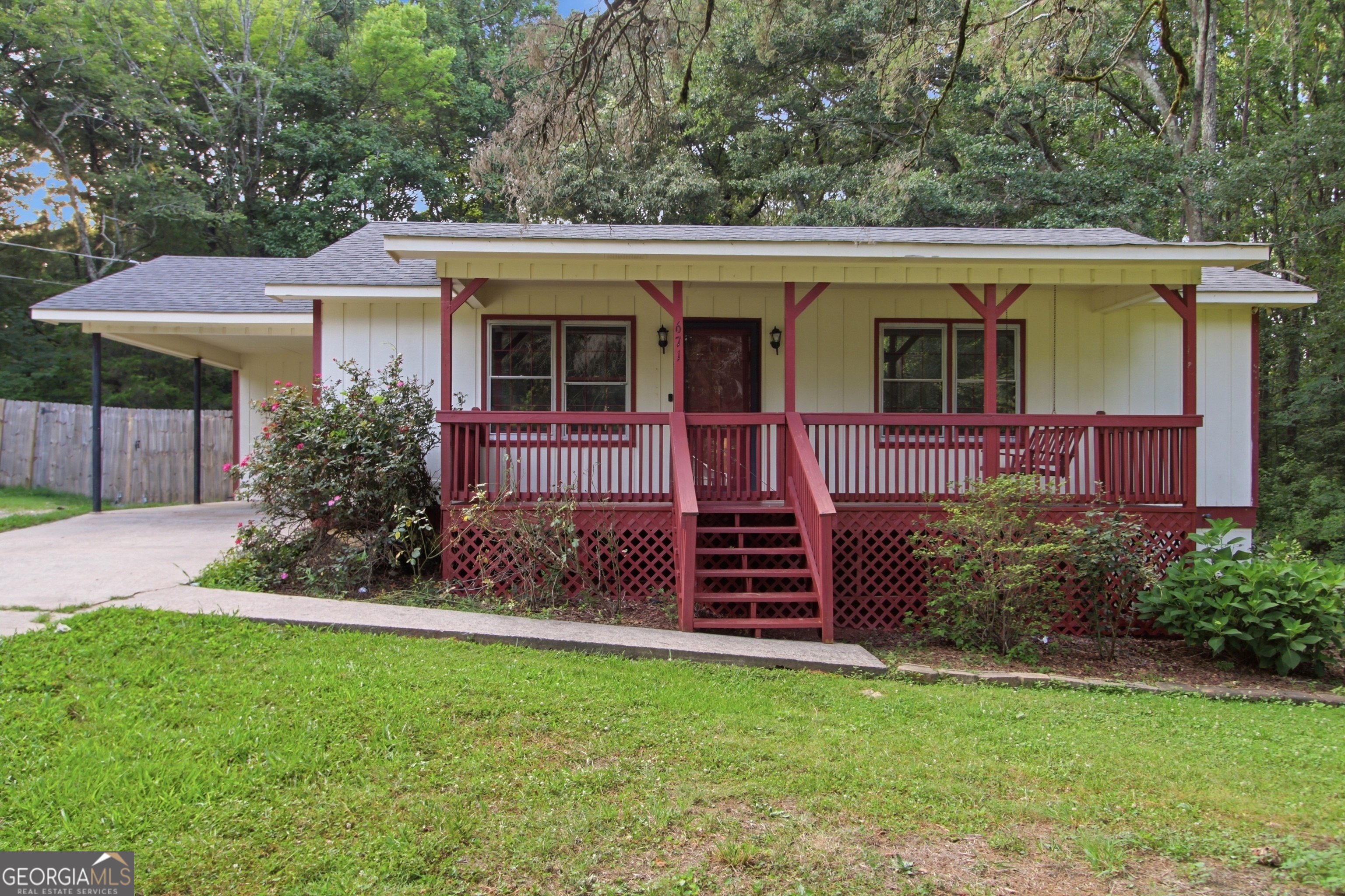 671 Toonigh Road Property Photo 1