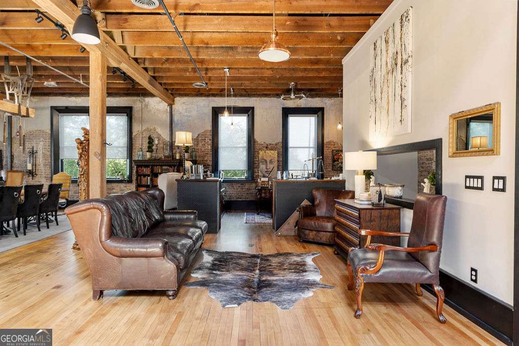 100 Broad Street Property Photo 36