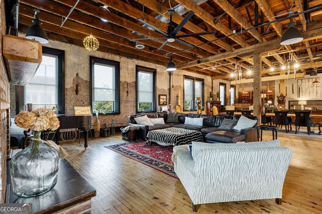100 Broad Street Property Photo 46