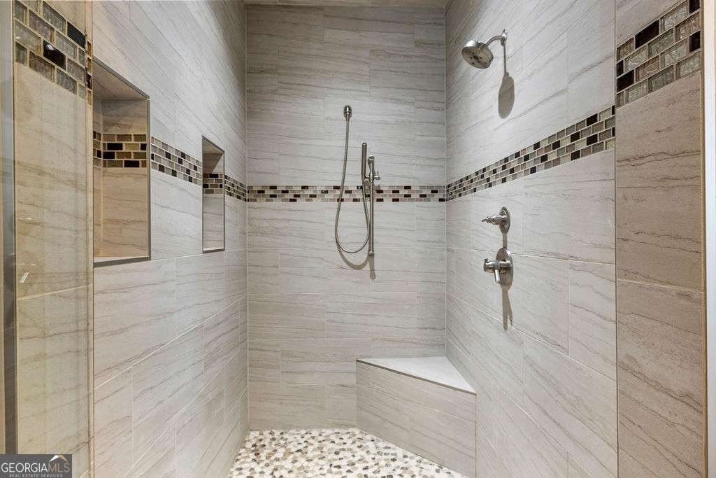 100 Broad Street Property Photo 70