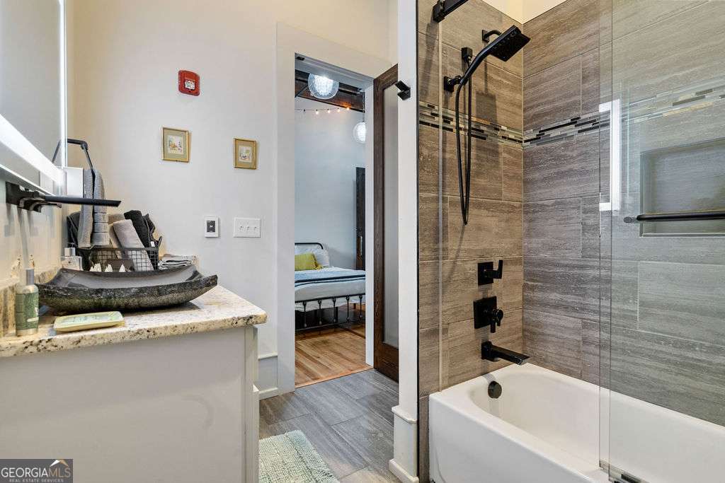 100 Broad Street Property Photo 74