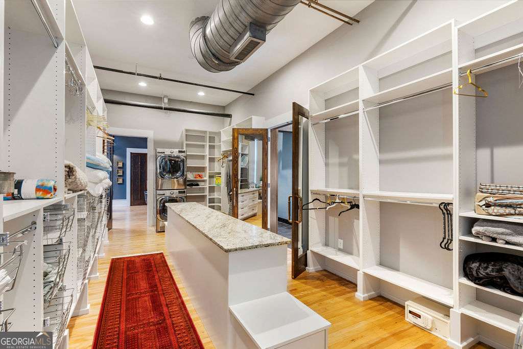 100 Broad Street Property Photo 83