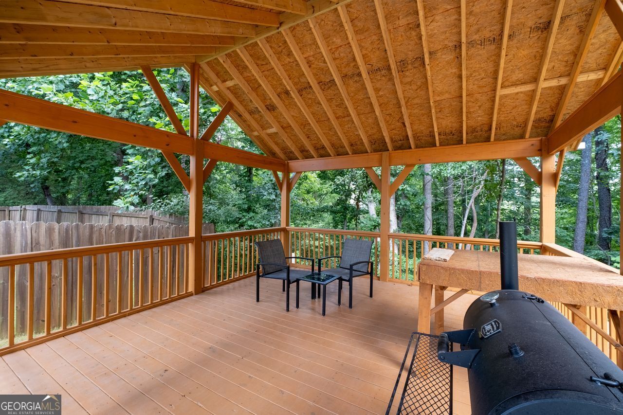 811 Overlook Trail Property Photo 33
