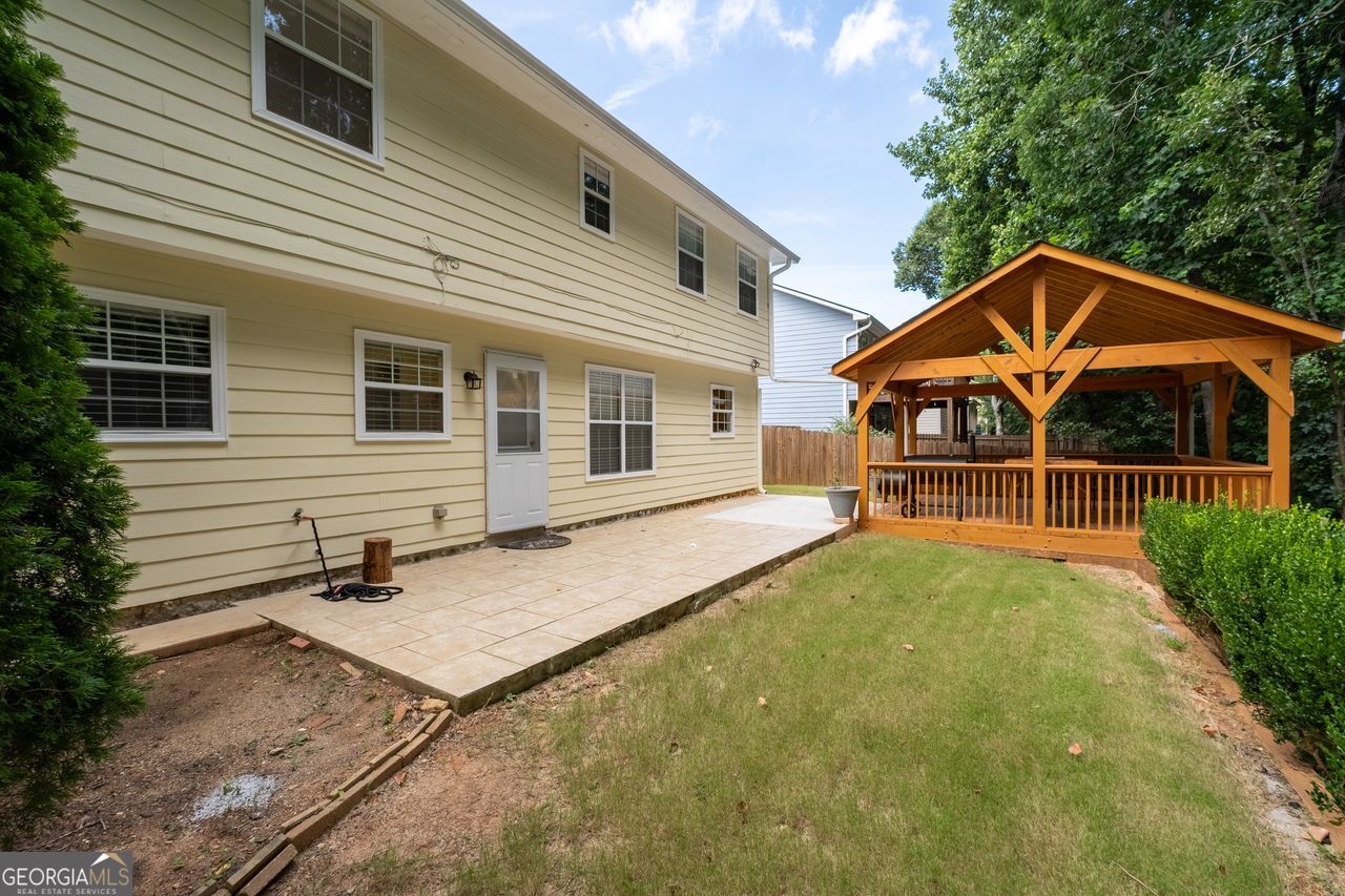 811 Overlook Trail Property Photo 36