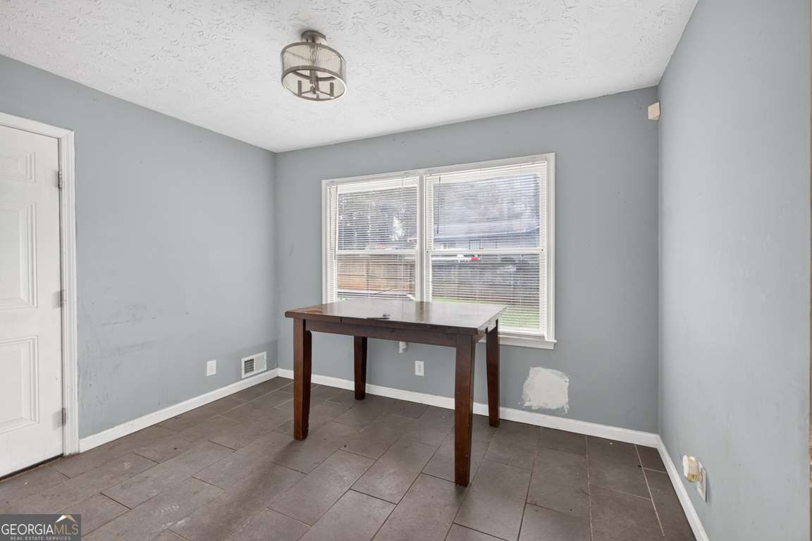 3356 Benton Harbor Court Property Photo 14