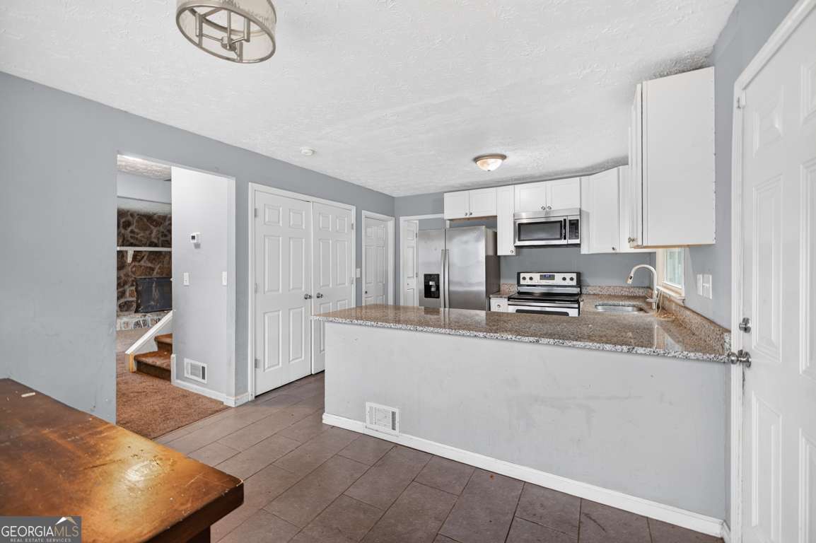 3356 Benton Harbor Court Property Photo 16