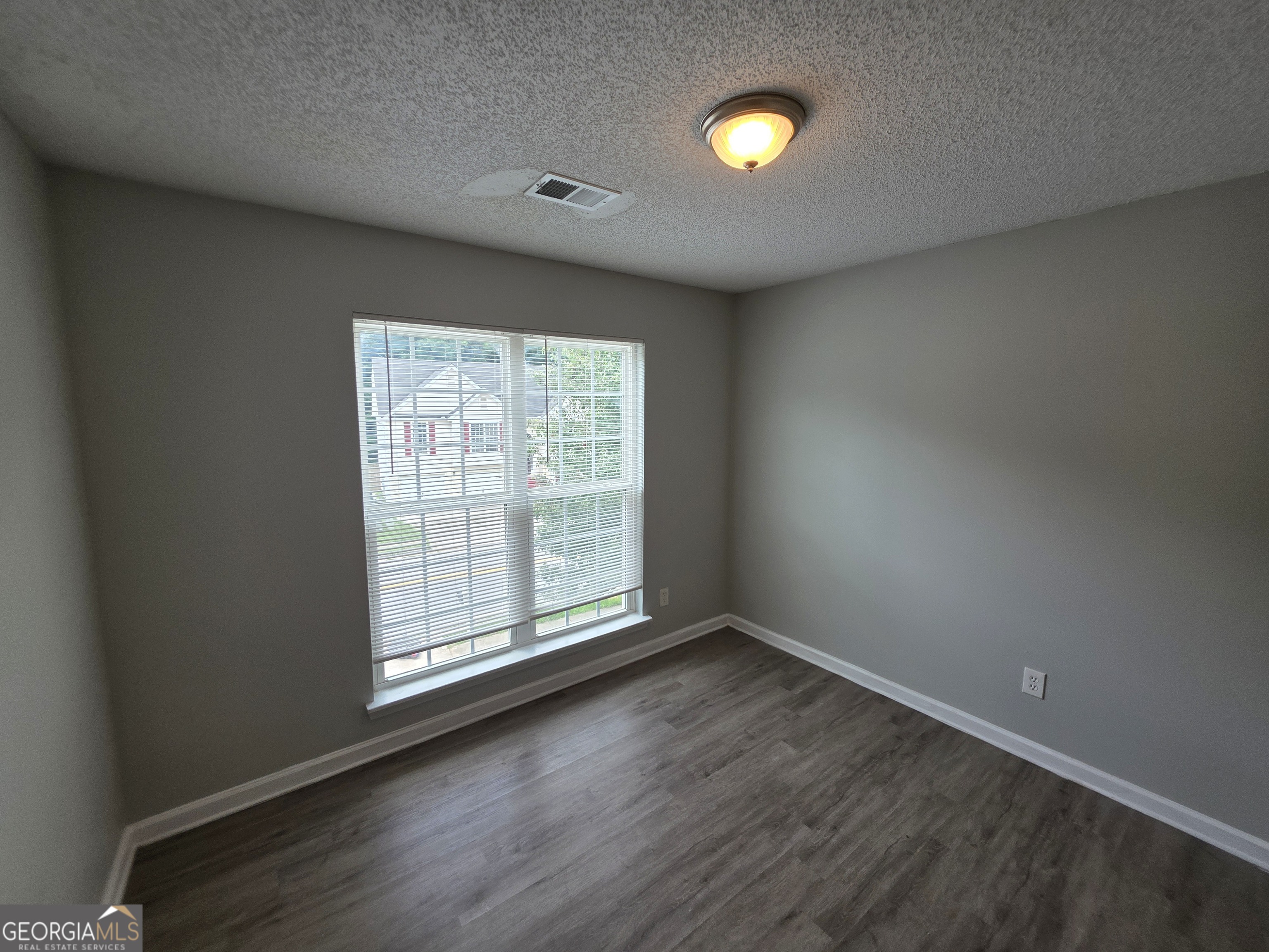 6924 Biscayne Blvd Property Photo 10
