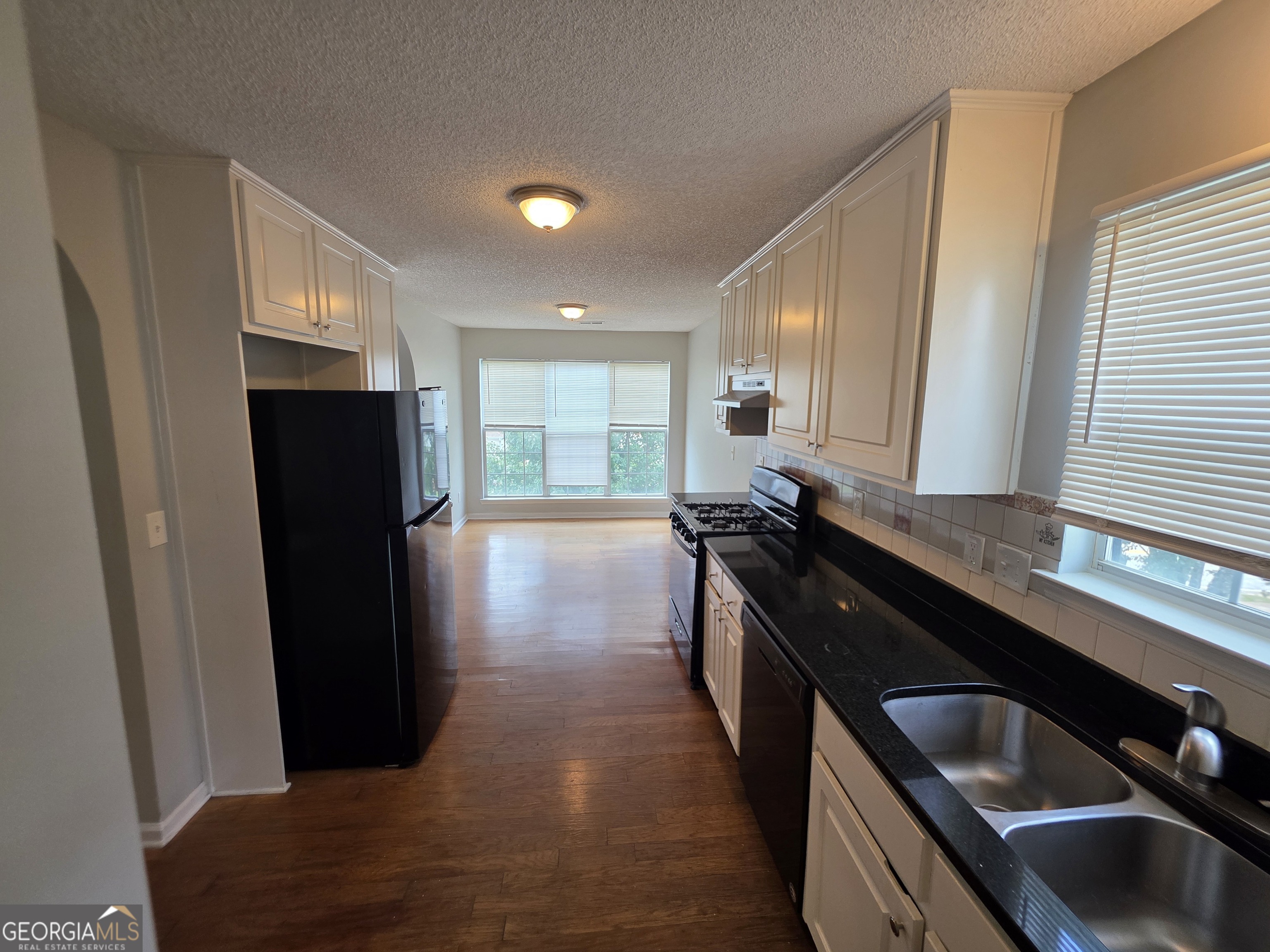 6924 Biscayne Blvd Property Photo 23