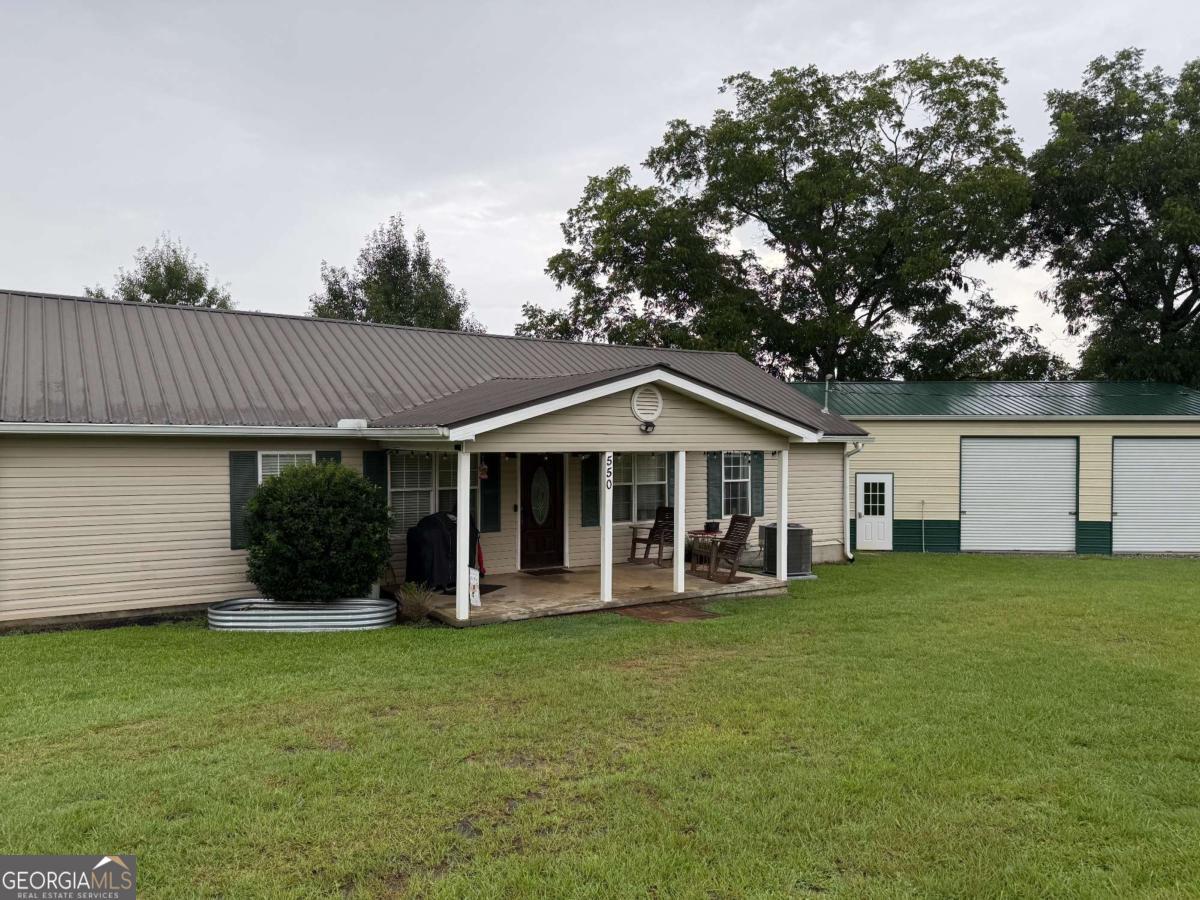 550 Smith Starley Road Ne Property Photo 1