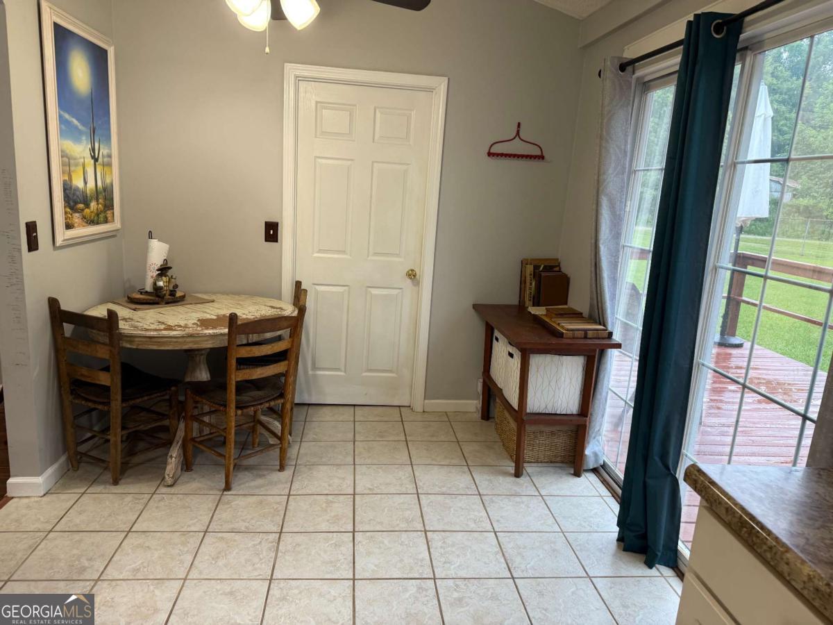 550 Smith Starley Road Ne Property Photo 17