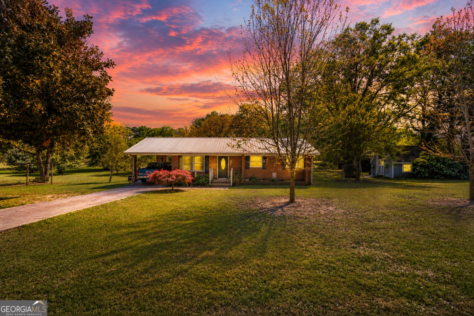 151 Ginn Street Property Photo 1