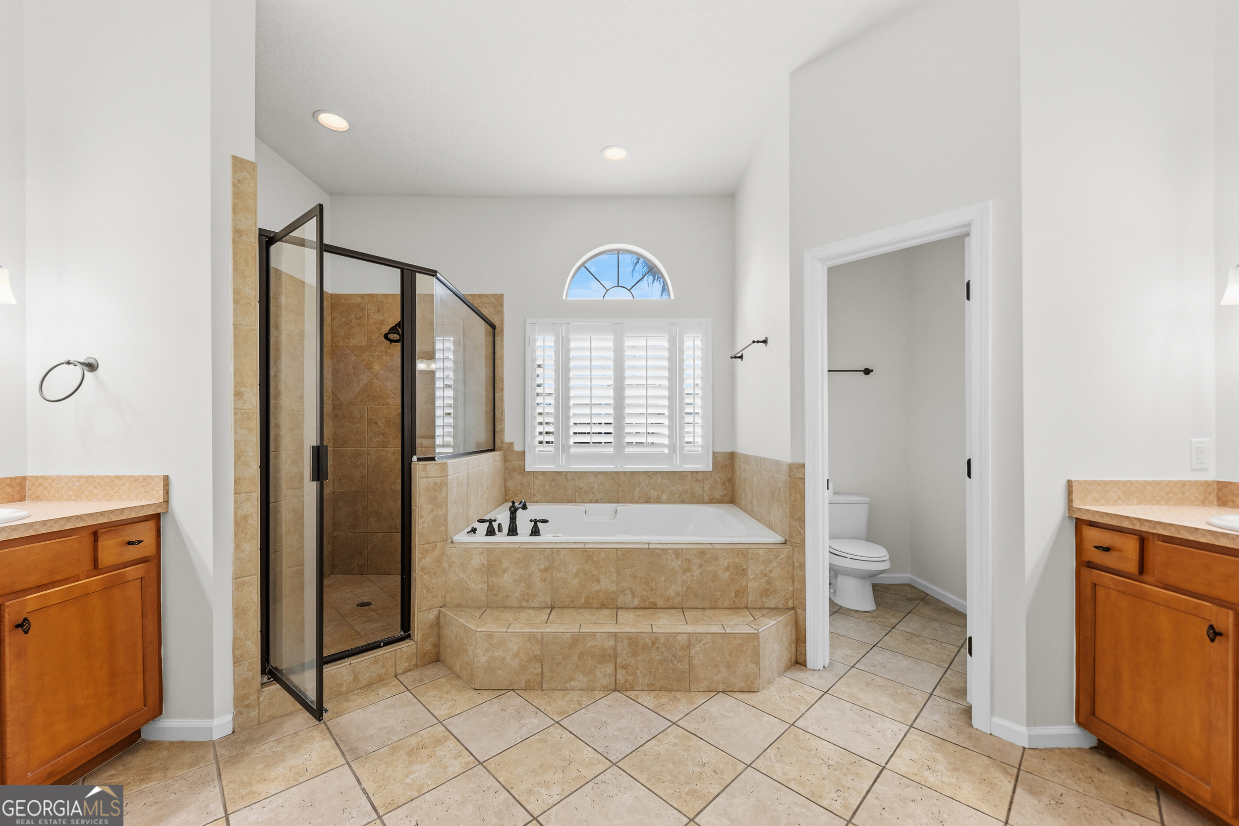 227 Edgewater Drive Property Photo 10
