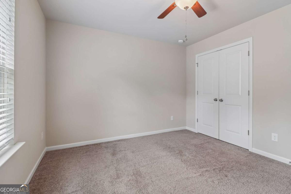 55 Grampian Way Property Photo 34