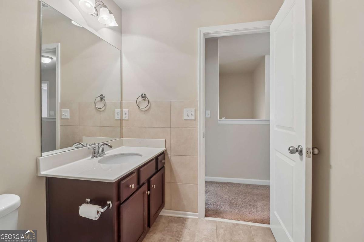 55 Grampian Way Property Photo 39