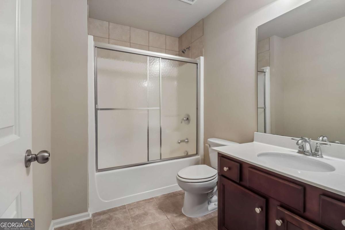 55 Grampian Way Property Photo 40