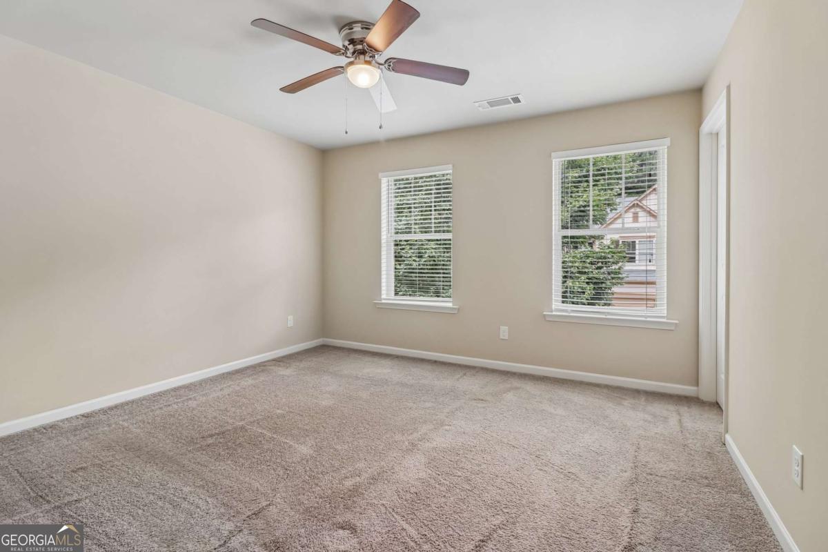 55 Grampian Way Property Photo 42