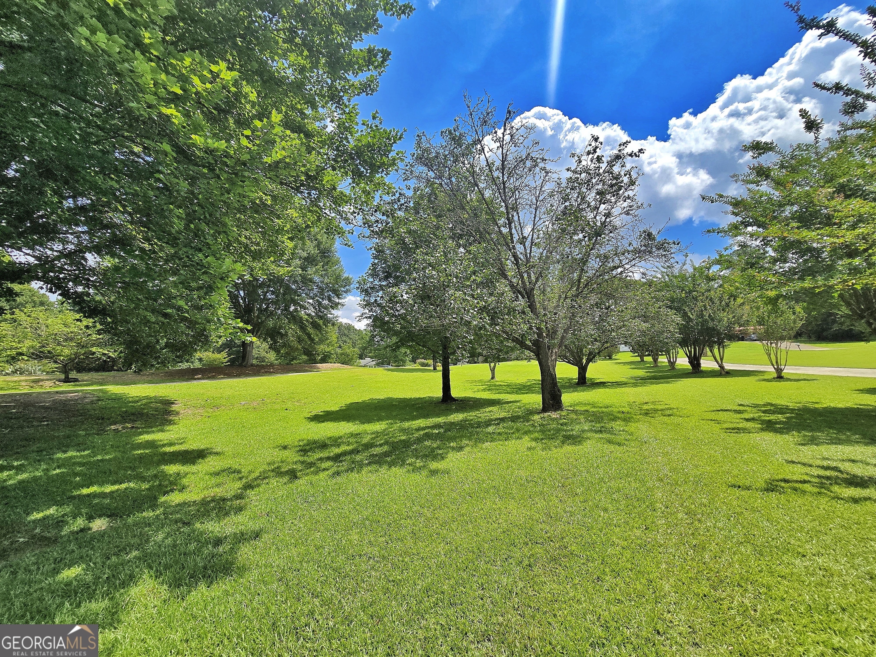 120 Aspen Lake Drive E Property Photo 15