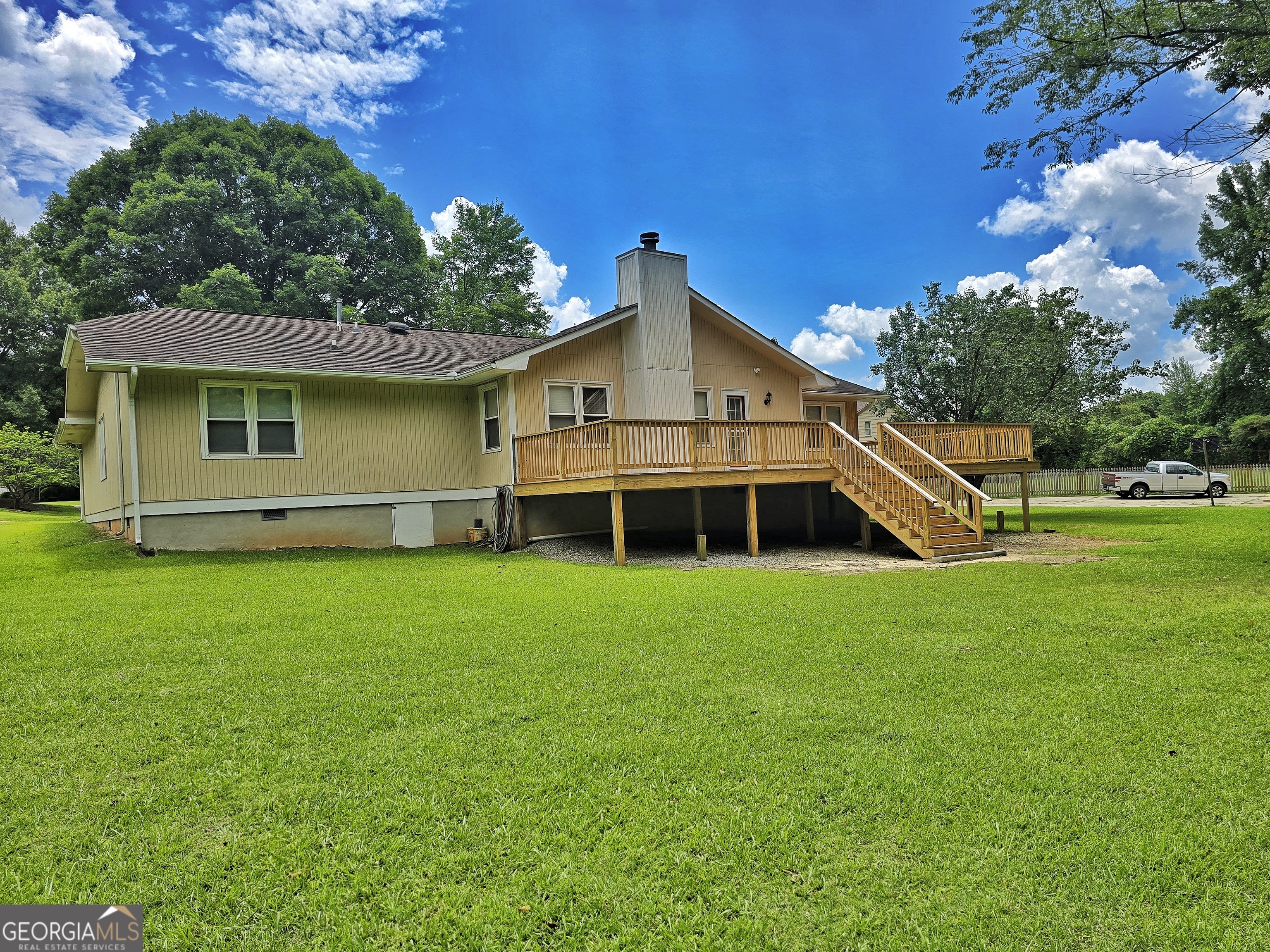 120 Aspen Lake Drive E Property Photo 30