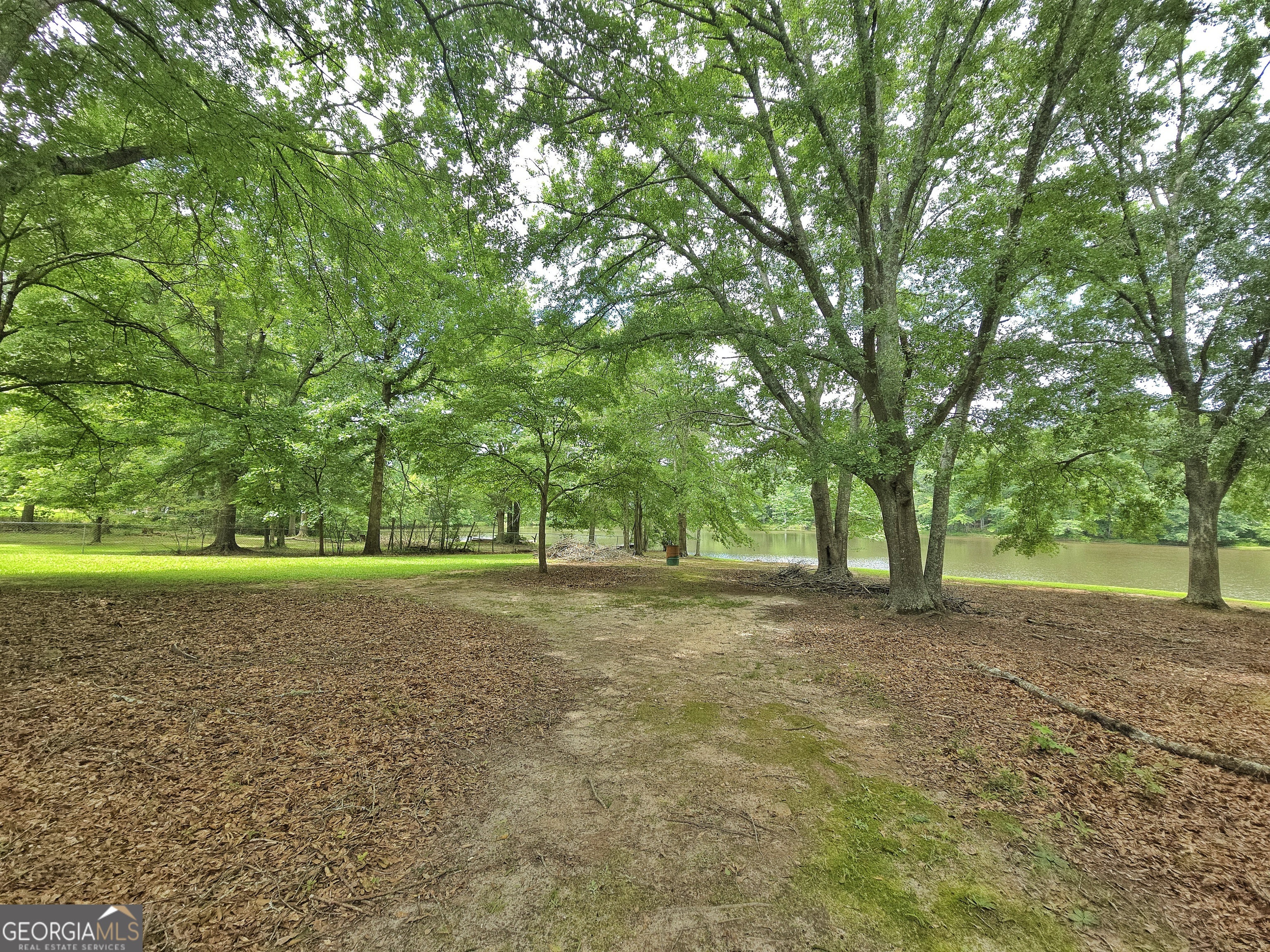 120 Aspen Lake Drive E Property Photo 33