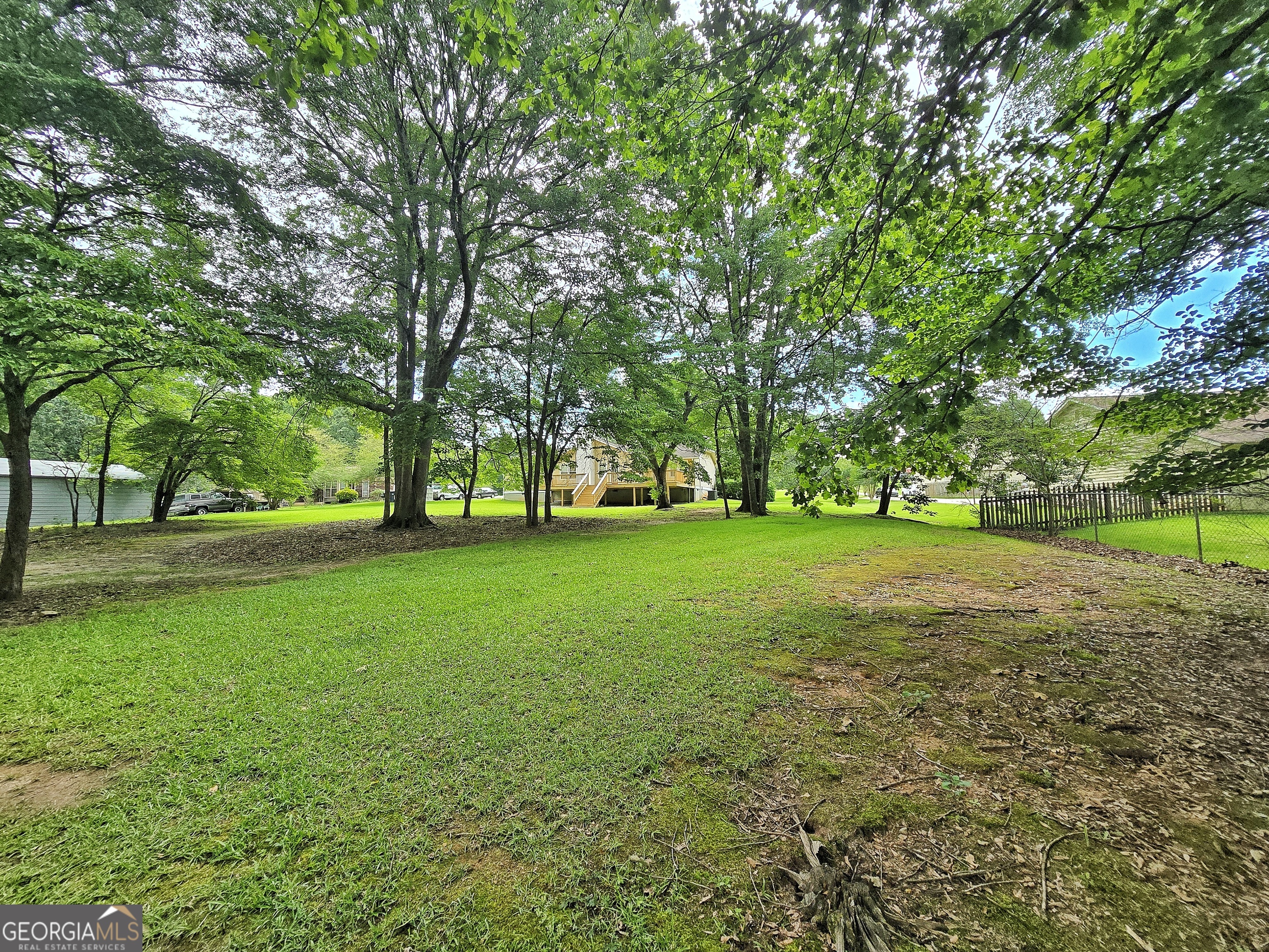 120 Aspen Lake Drive E Property Photo 45