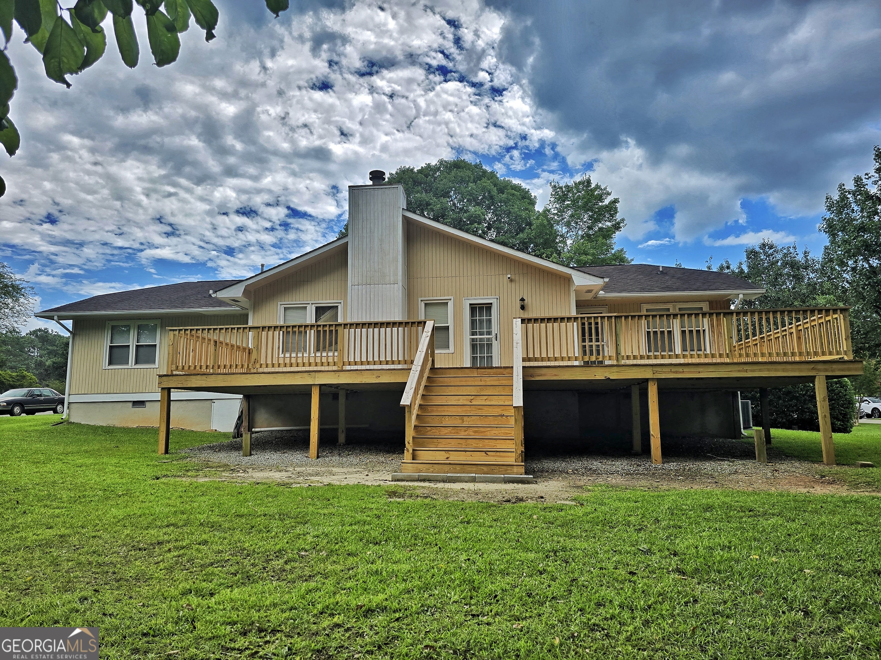 120 Aspen Lake Drive E Property Photo 48