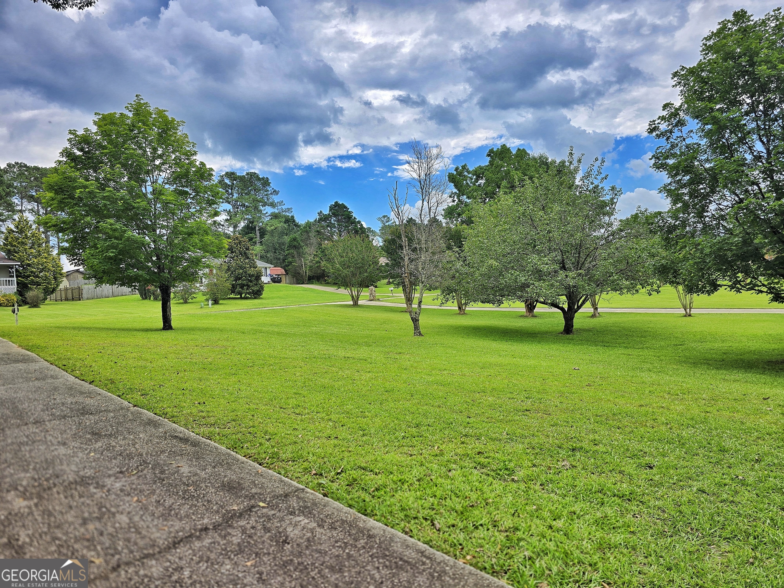 120 Aspen Lake Drive E Property Photo 64