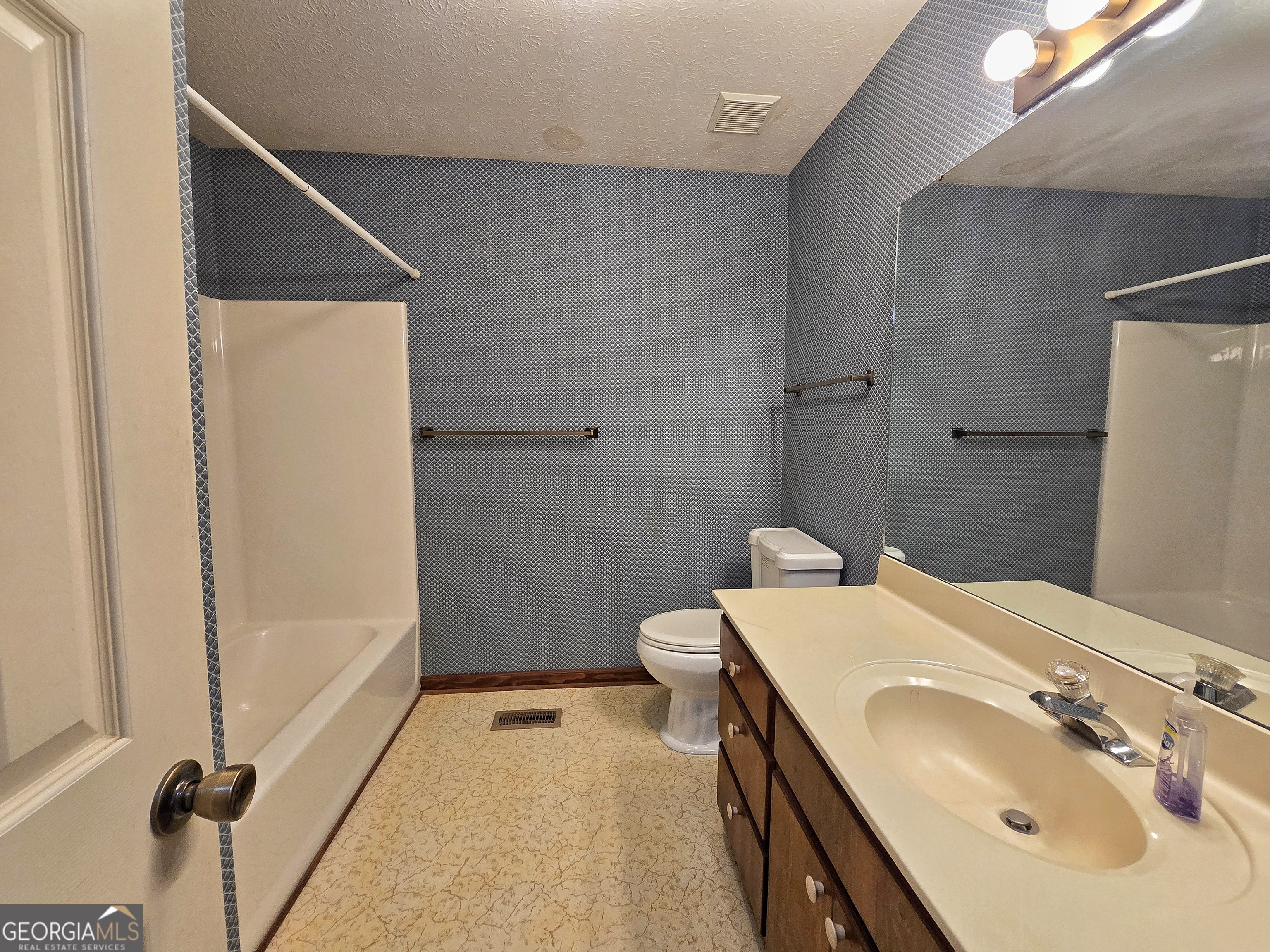 120 Aspen Lake Drive E Property Photo 116