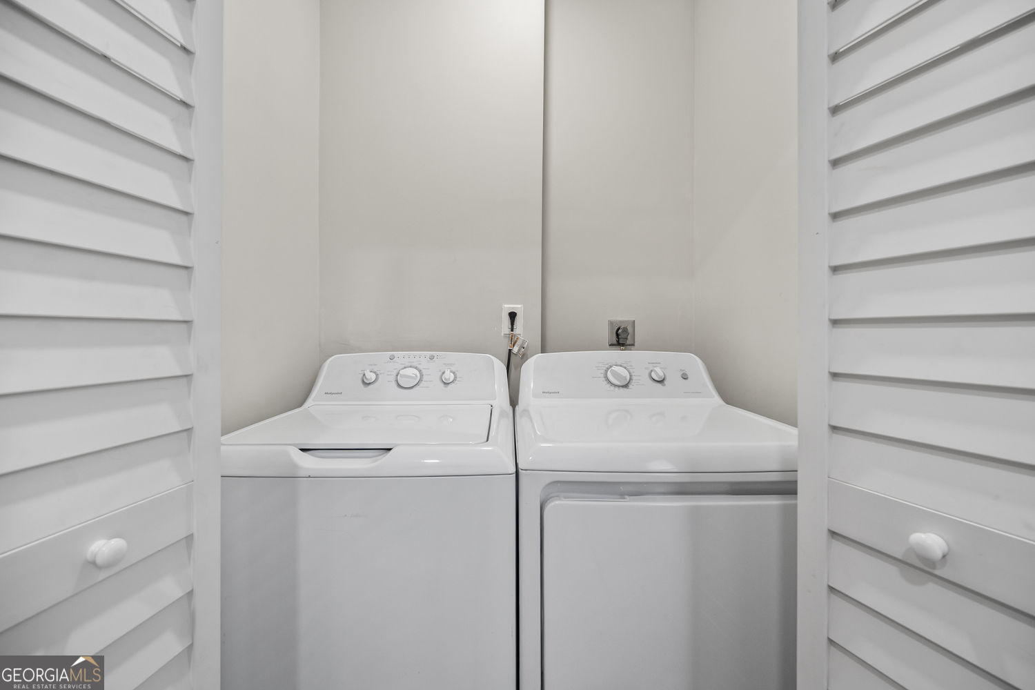 1126 Briarcliff Place Ne # 1 Property Photo 8