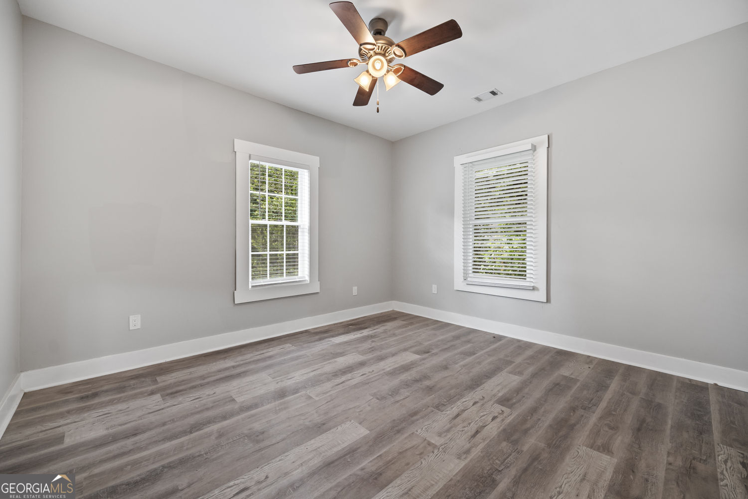 1126 Briarcliff Place Ne # 1 Property Photo 11