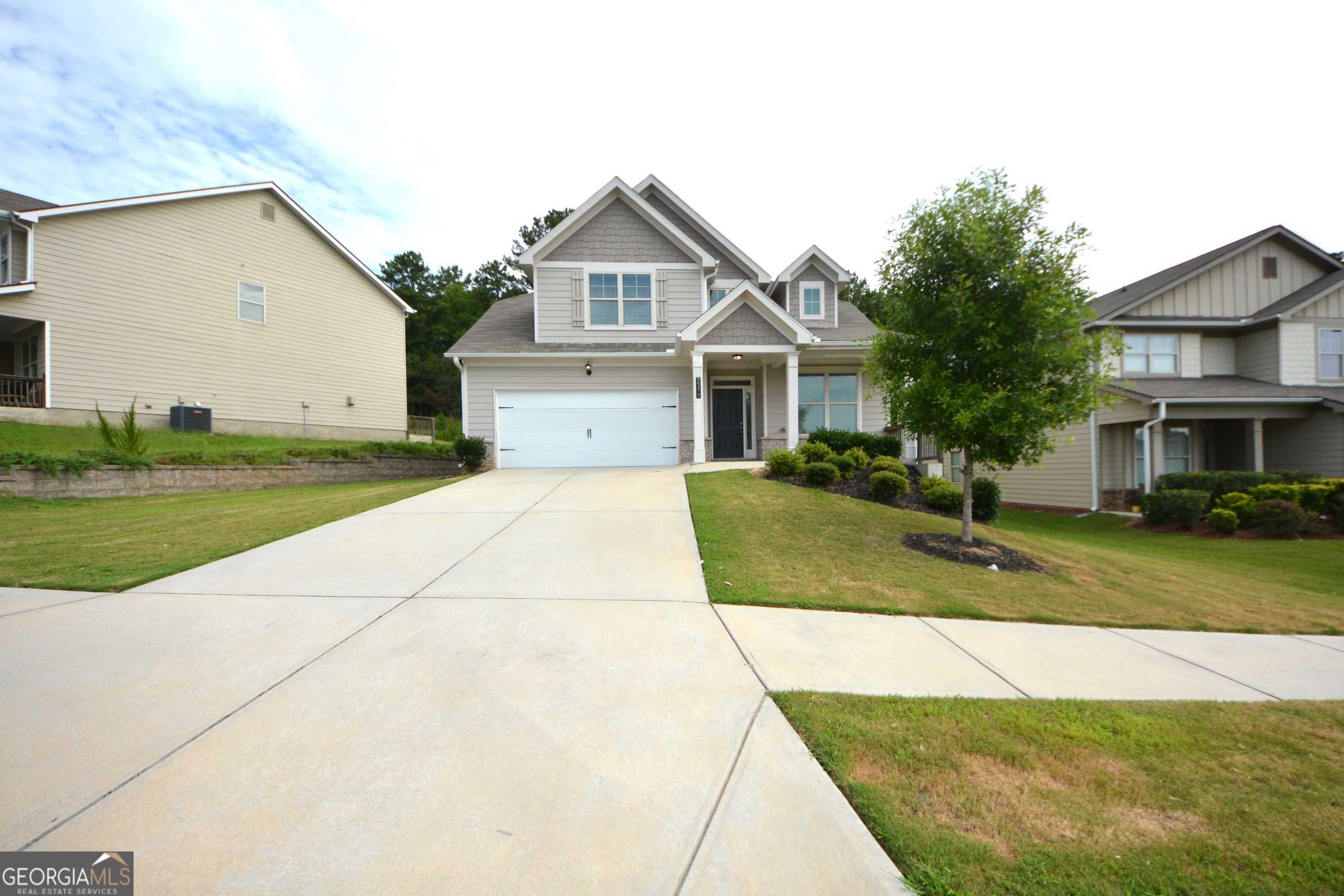 2372 Haliard Way Property Photo 2