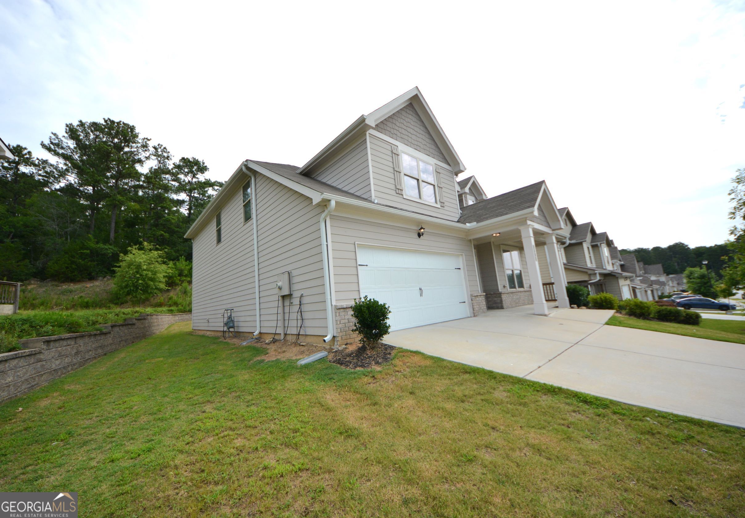 2372 Haliard Way Property Photo 7