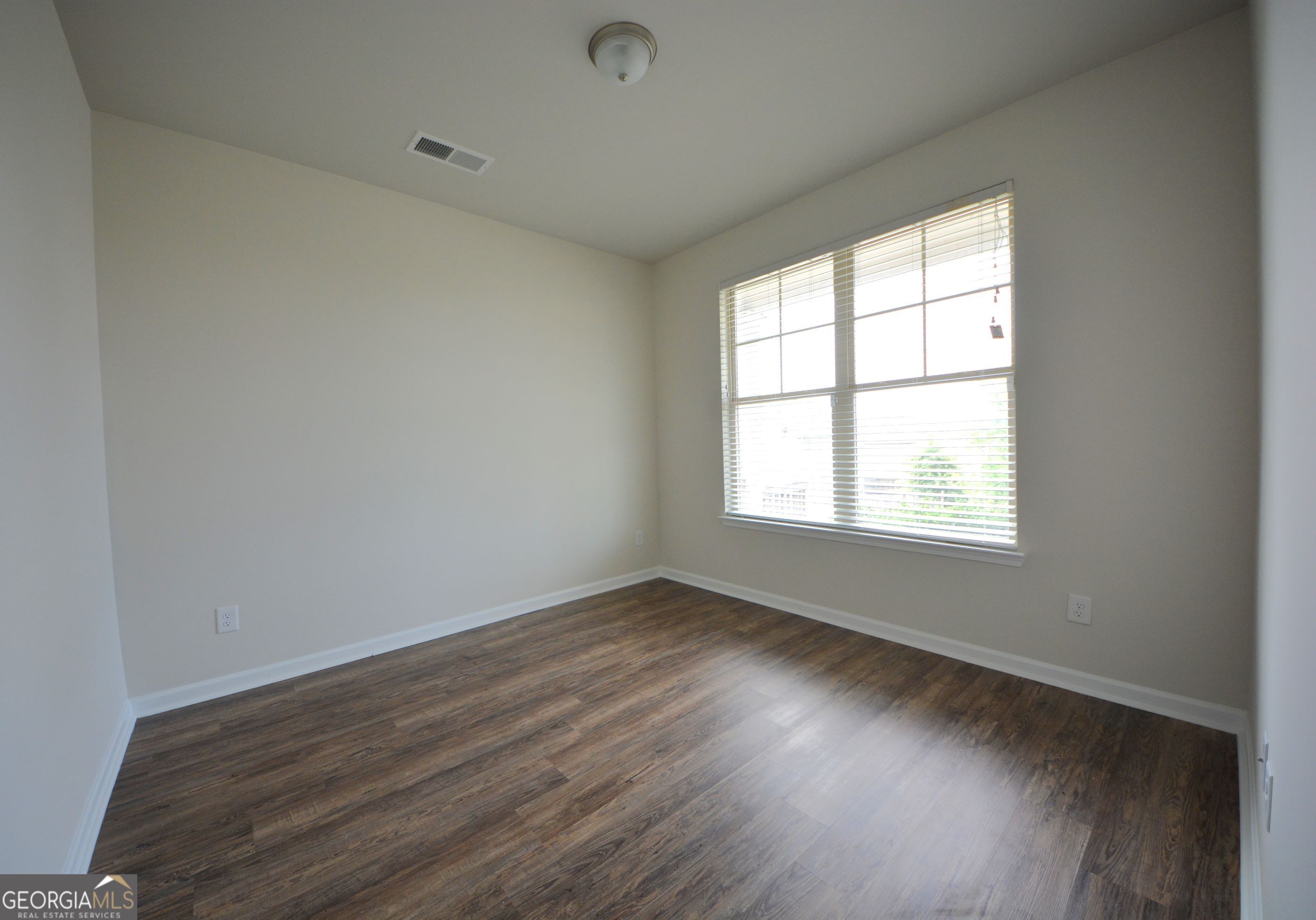 2372 Haliard Way Property Photo 14