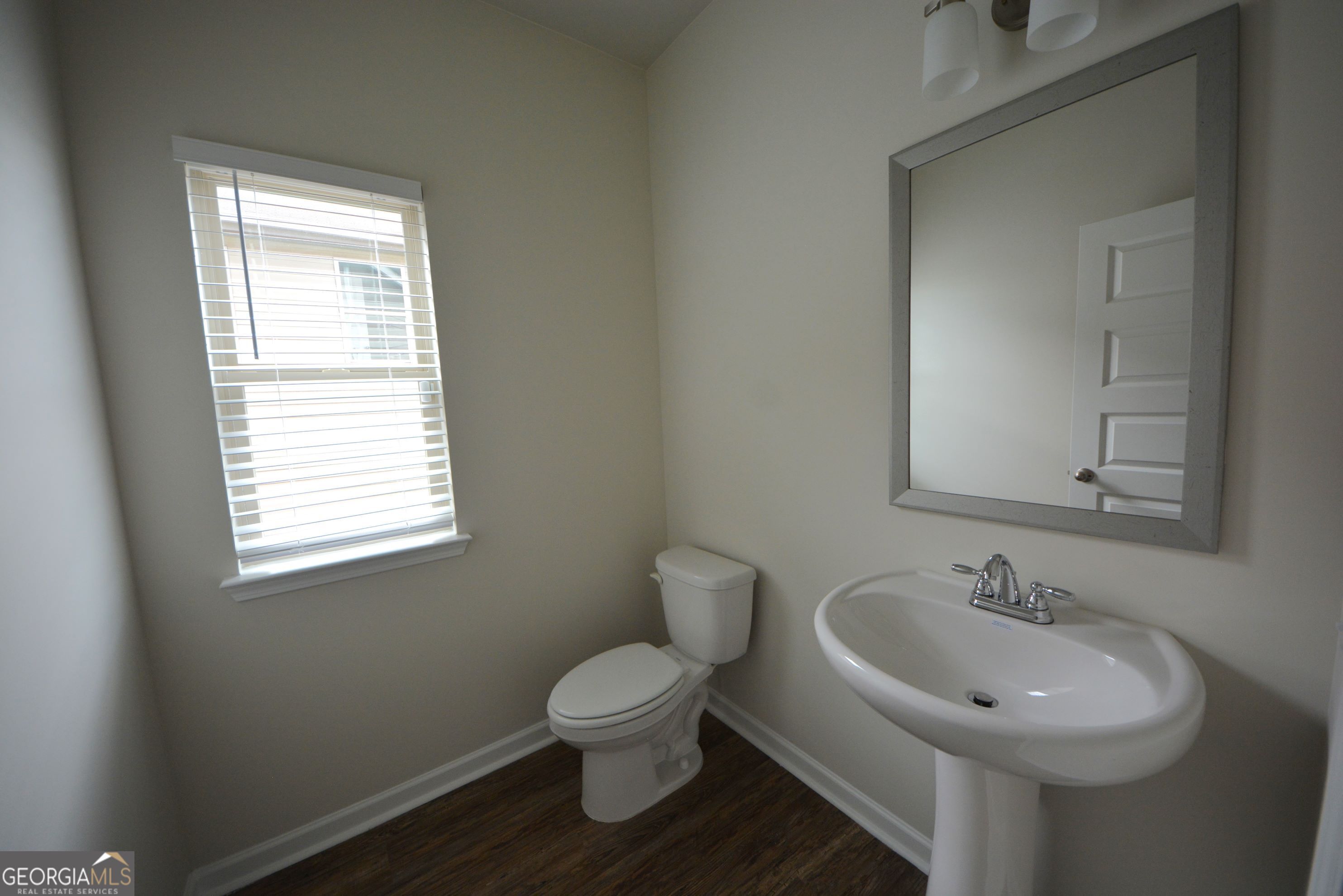 2372 Haliard Way Property Photo 16