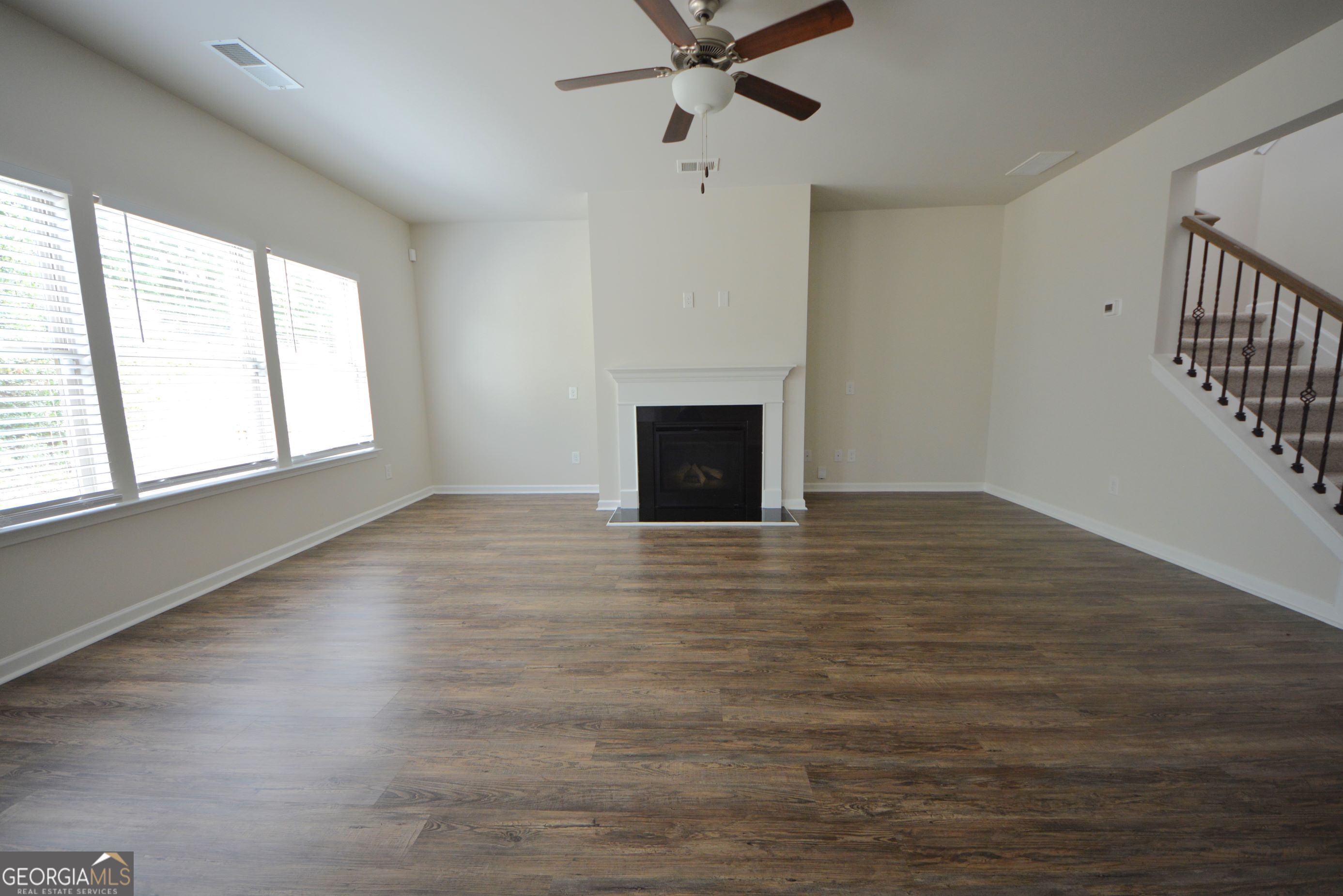 2372 Haliard Way Property Photo 19