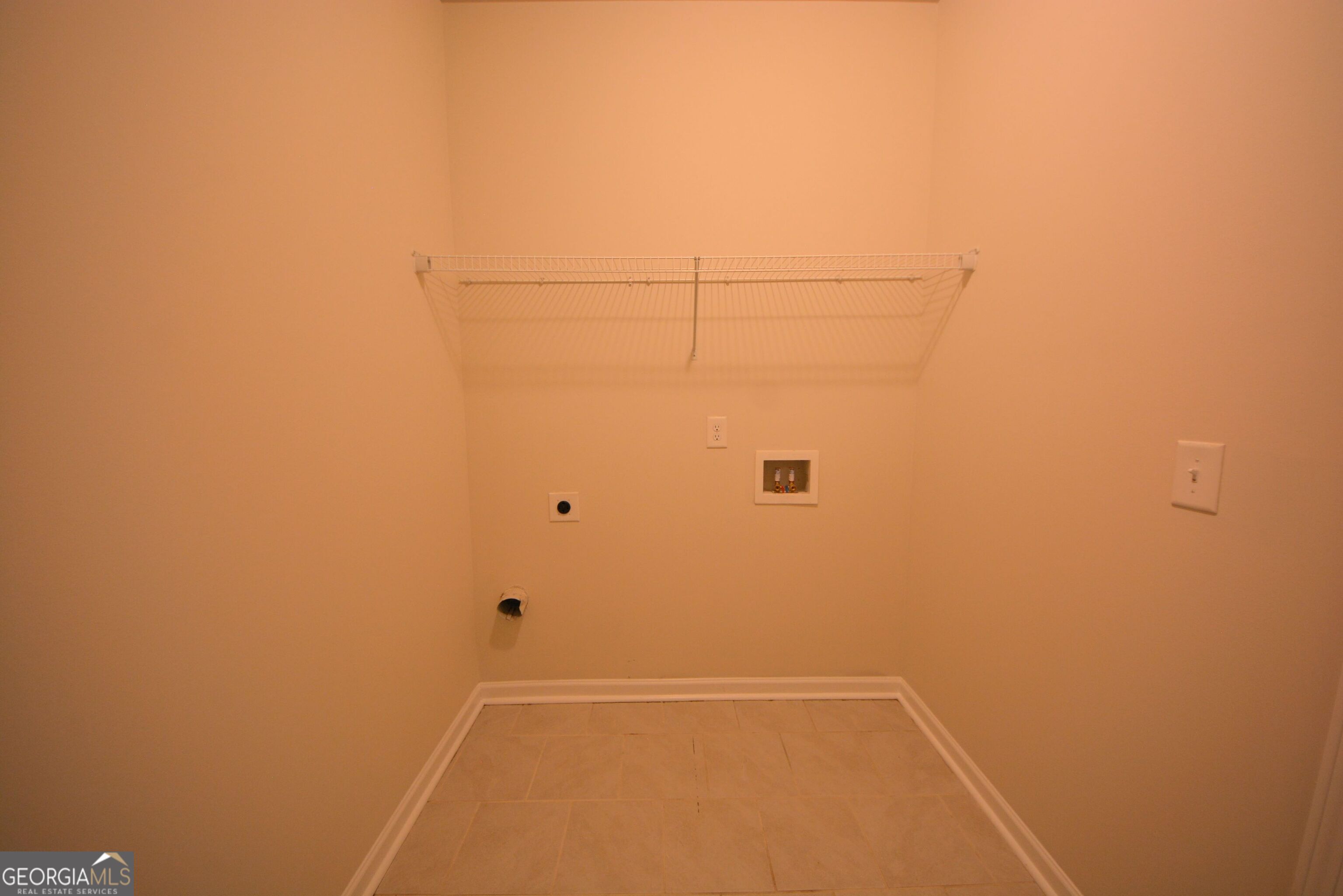 2372 Haliard Way Property Photo 29