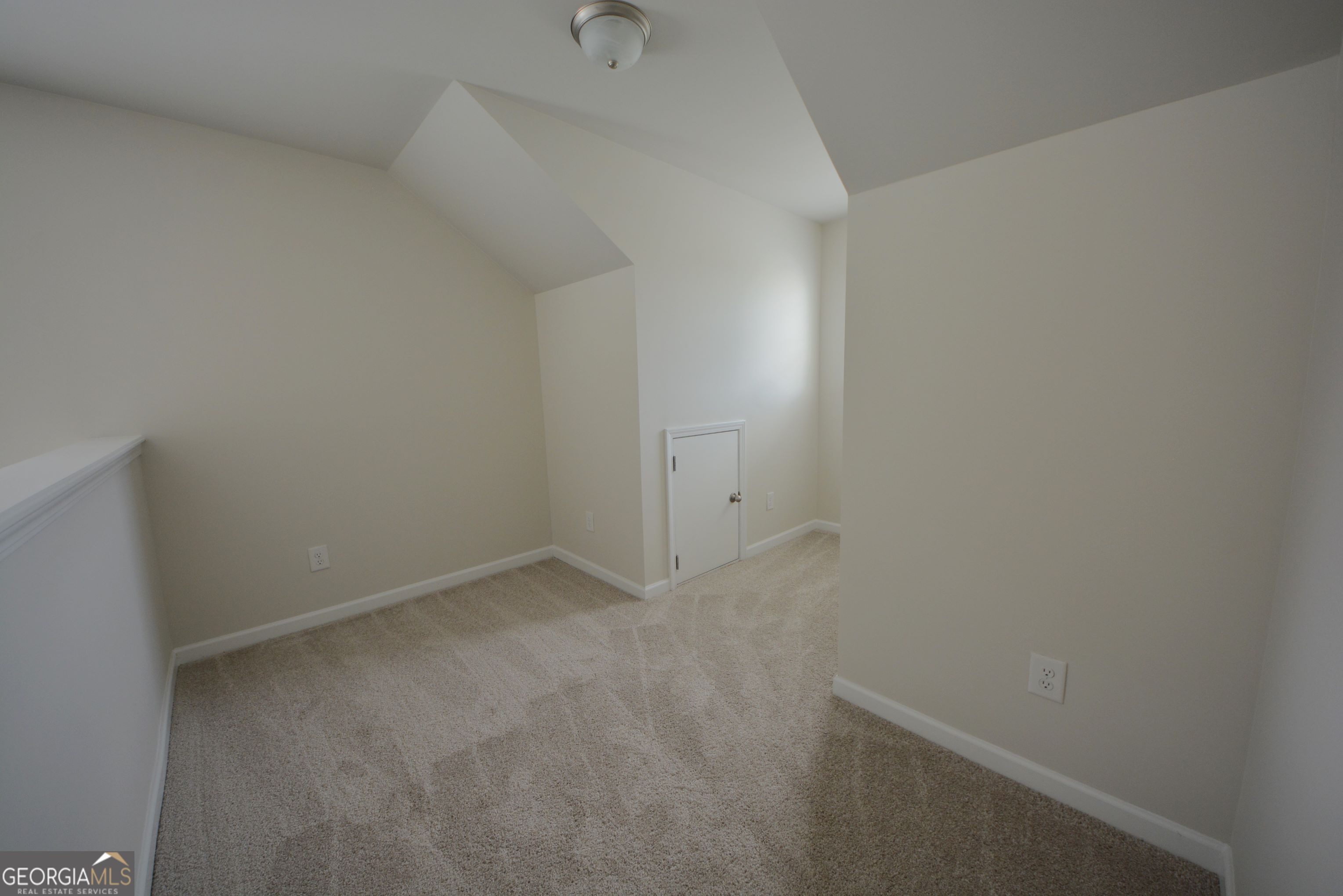 2372 Haliard Way Property Photo 32