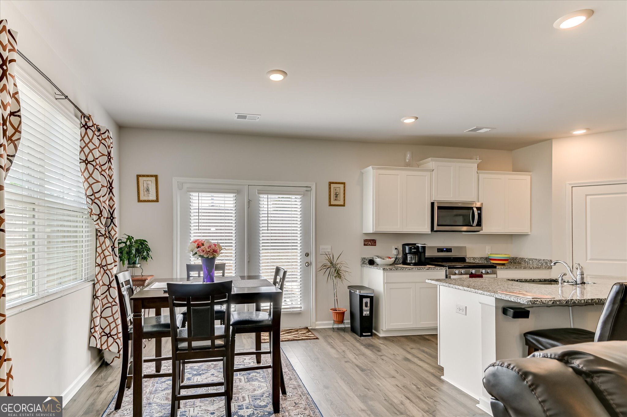 2123 Saltwater Bend Property Photo 11