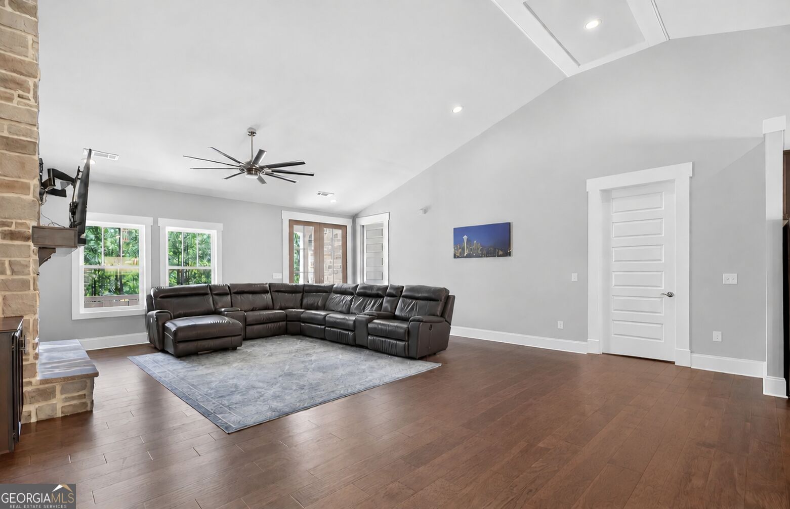 173 W Lake Boulevard Property Photo 10