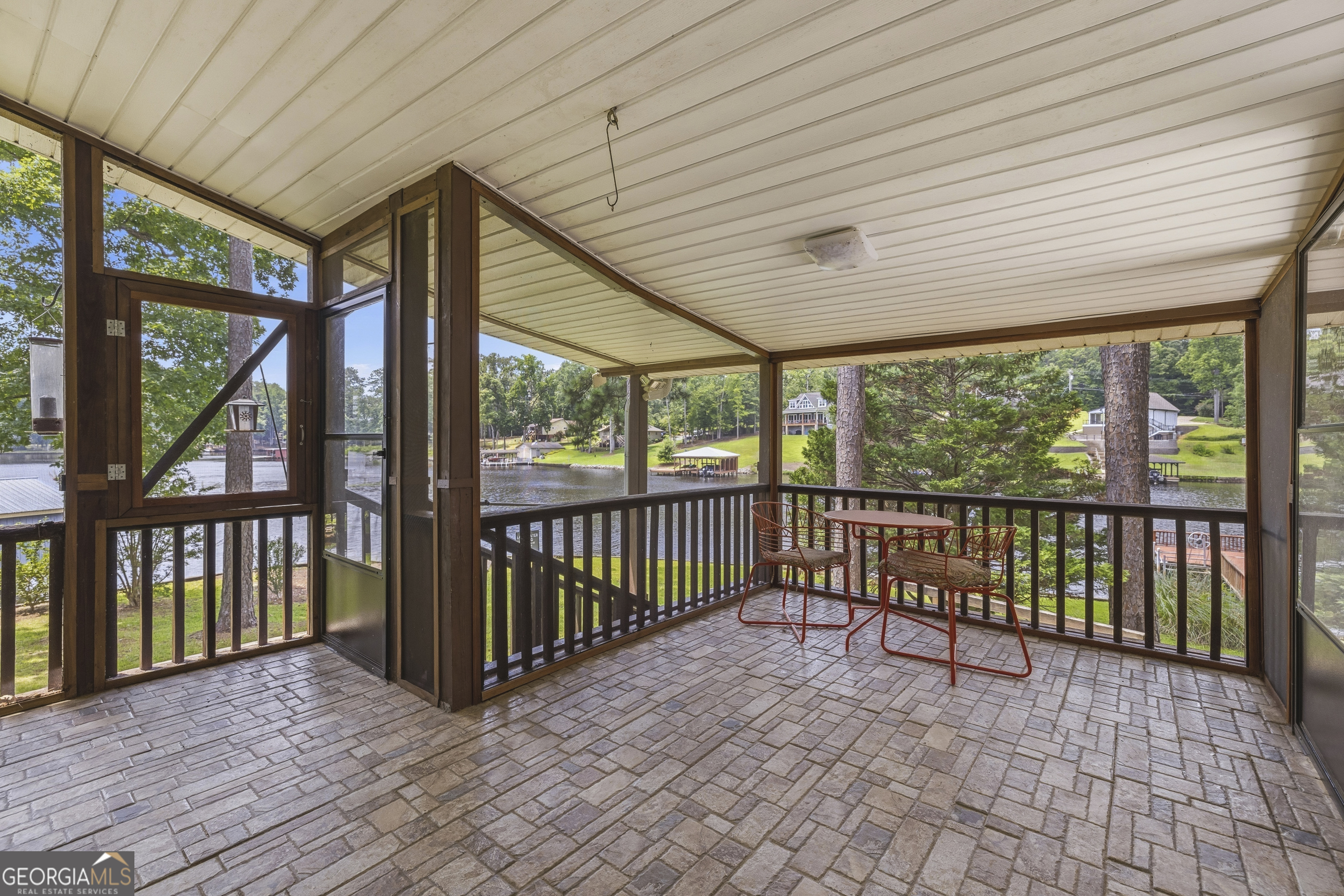 120 Edith Lane Property Photo 11