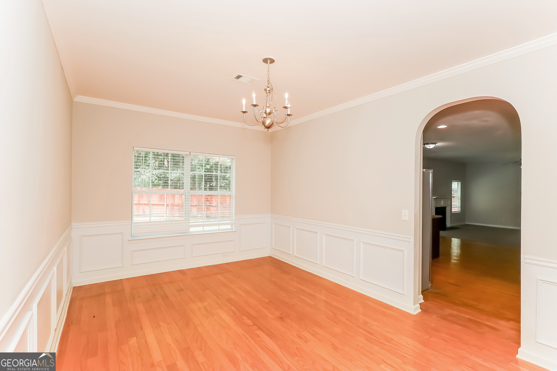 7868 Wrotham Circle Property Photo 4