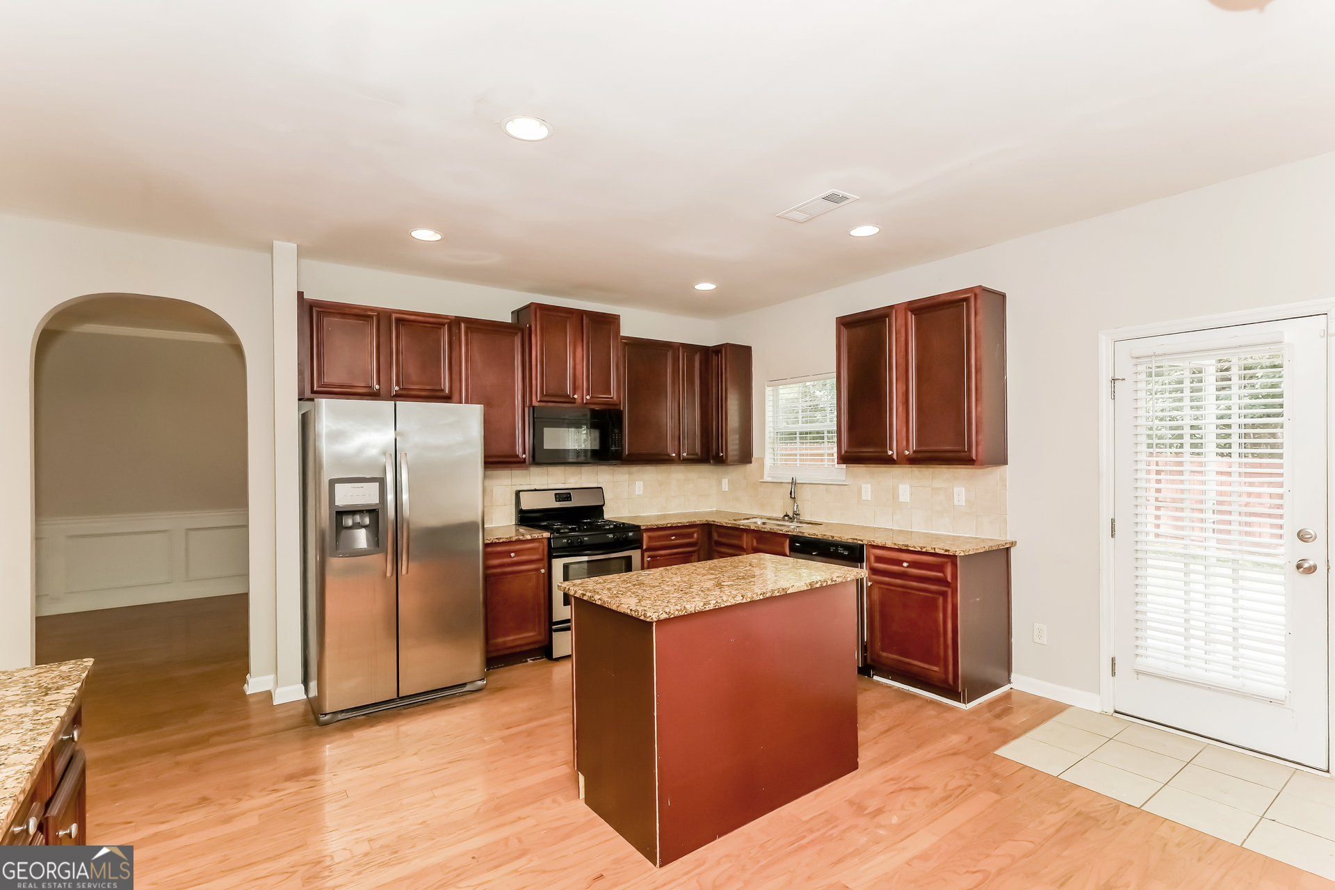 7868 Wrotham Circle Property Photo 7